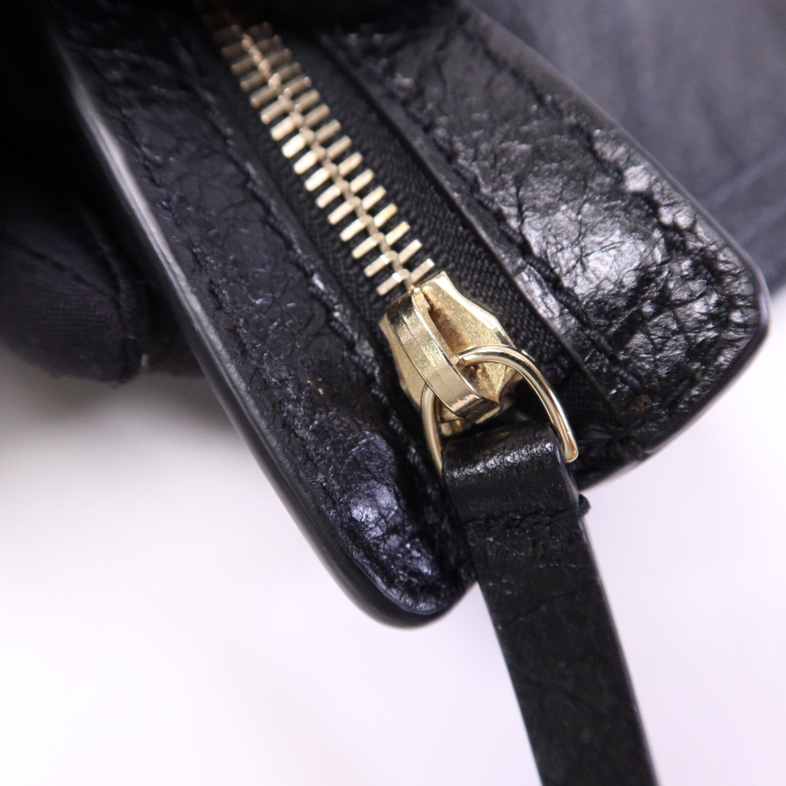 BALENCIAGA 牛皮皮革Clutch金扣手提包
