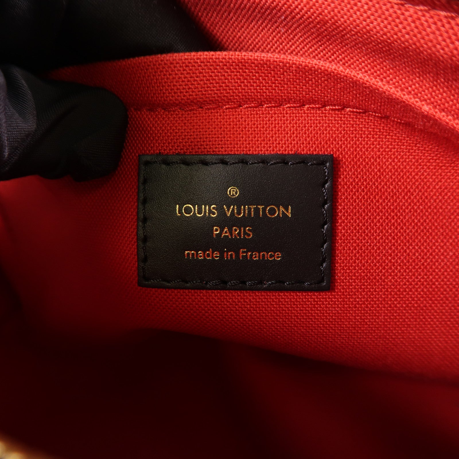 LOUIS VUITTON Monogram Giant Reverse On The Go East West金扣手挽肩背兩用袋