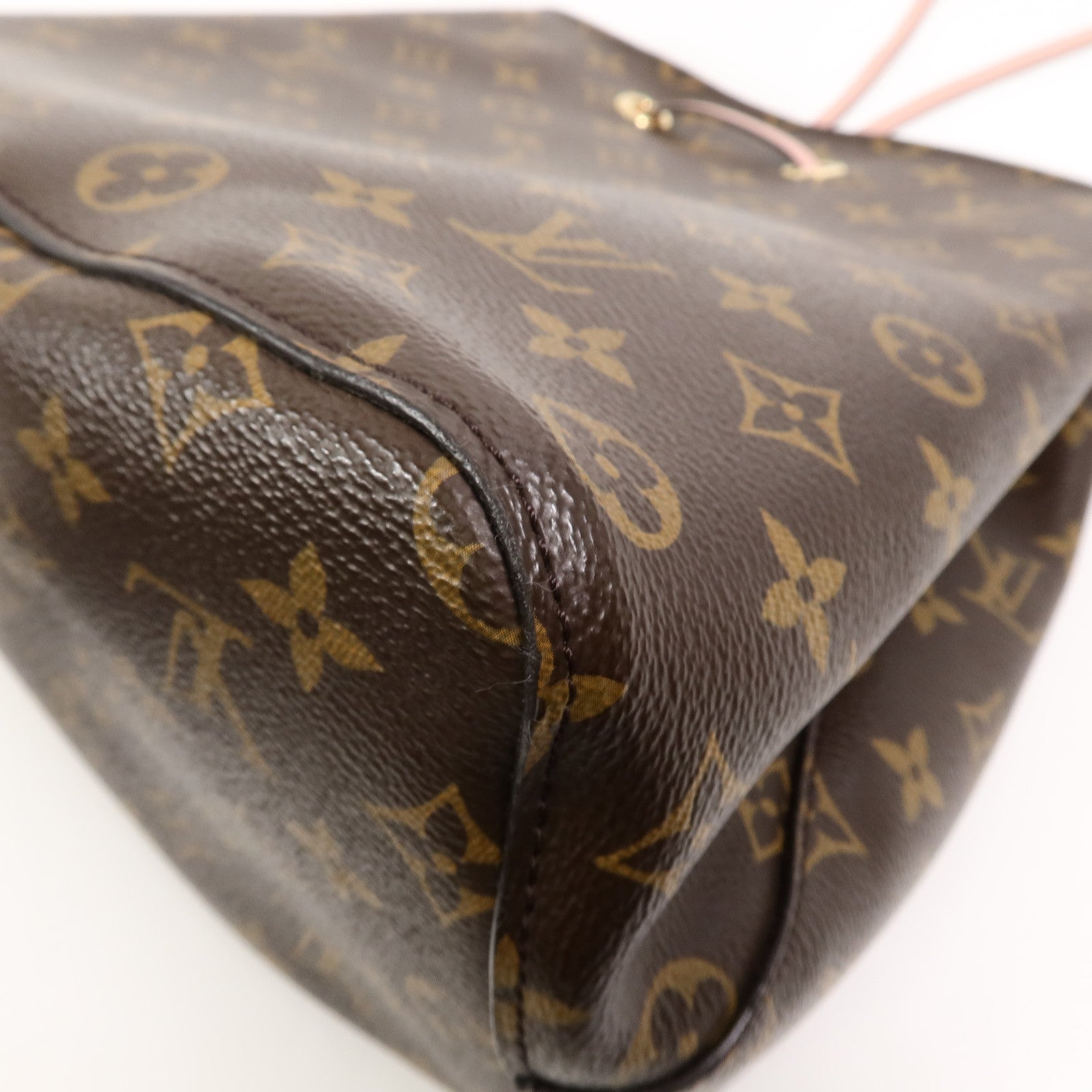 LOUIS VUITTON Monogram Neo Noe金扣肩背袋
