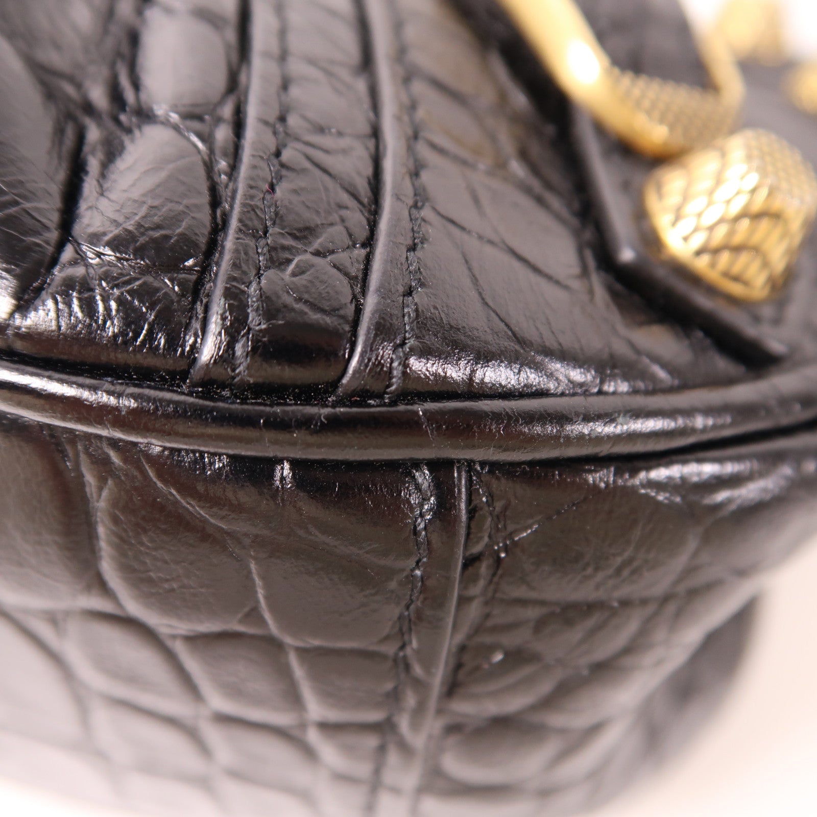 BALENCIAGA 皮革Le Cagole XS金扣肩背袋