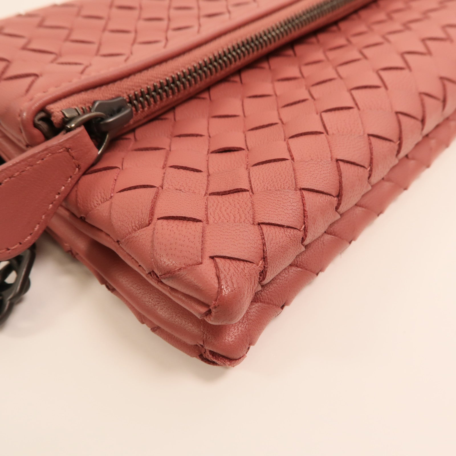 BOTTEGA VENETA 織紋皮革Clutch/Pouch手拿包