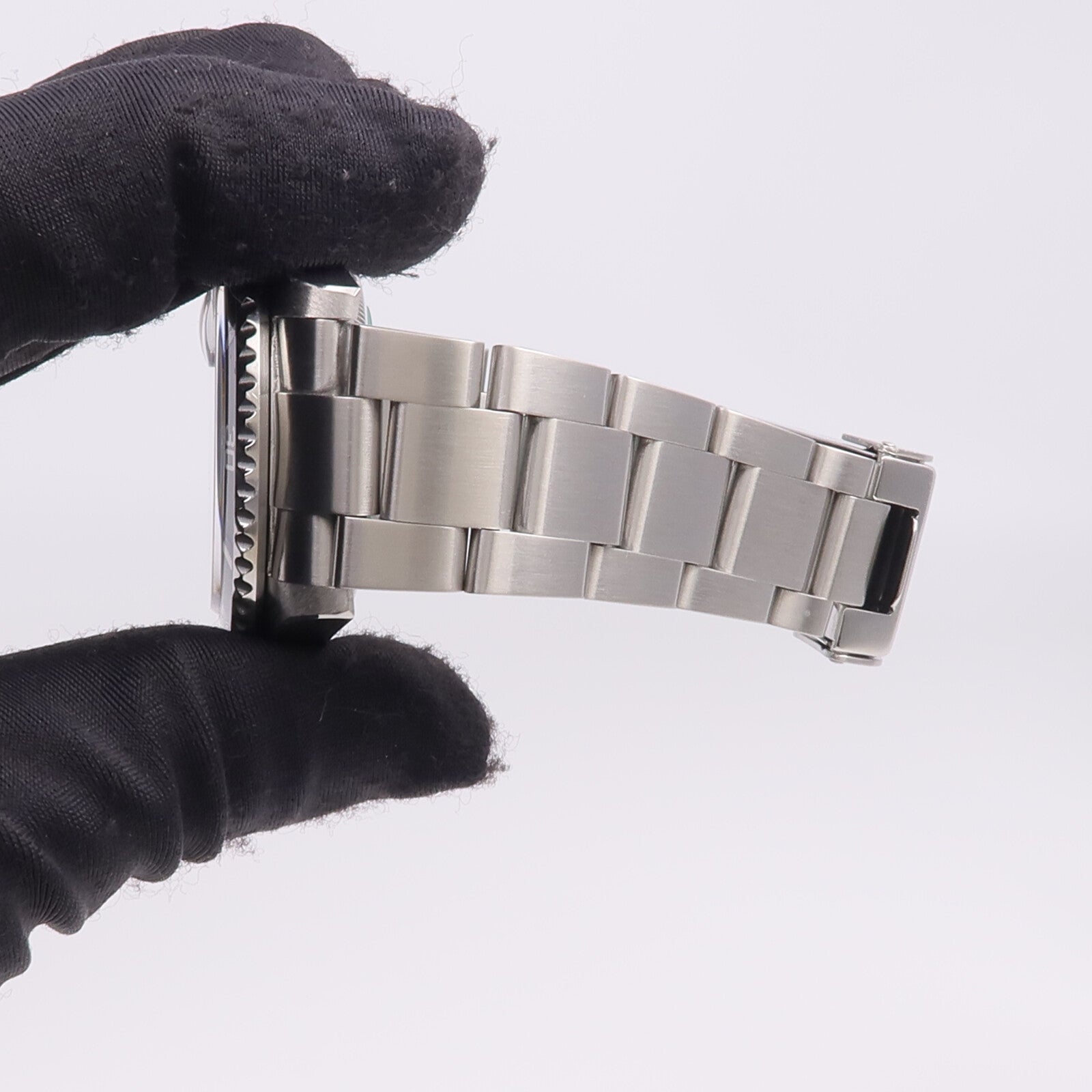 ROLEX Submariner Date 16610LN