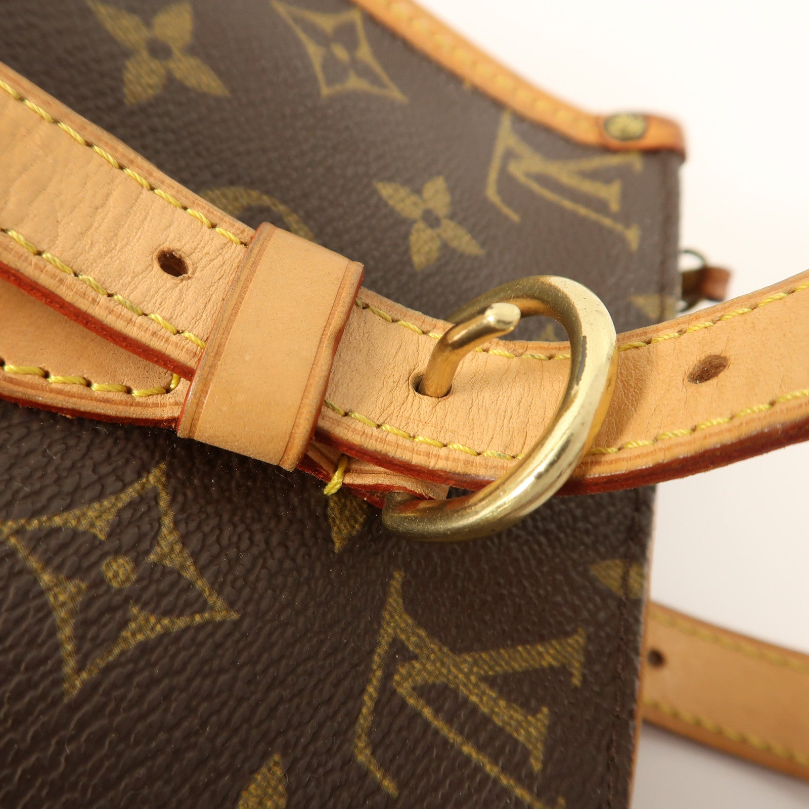 LOUIS VUITTON Monogram Popincourt Haut金扣肩背袋