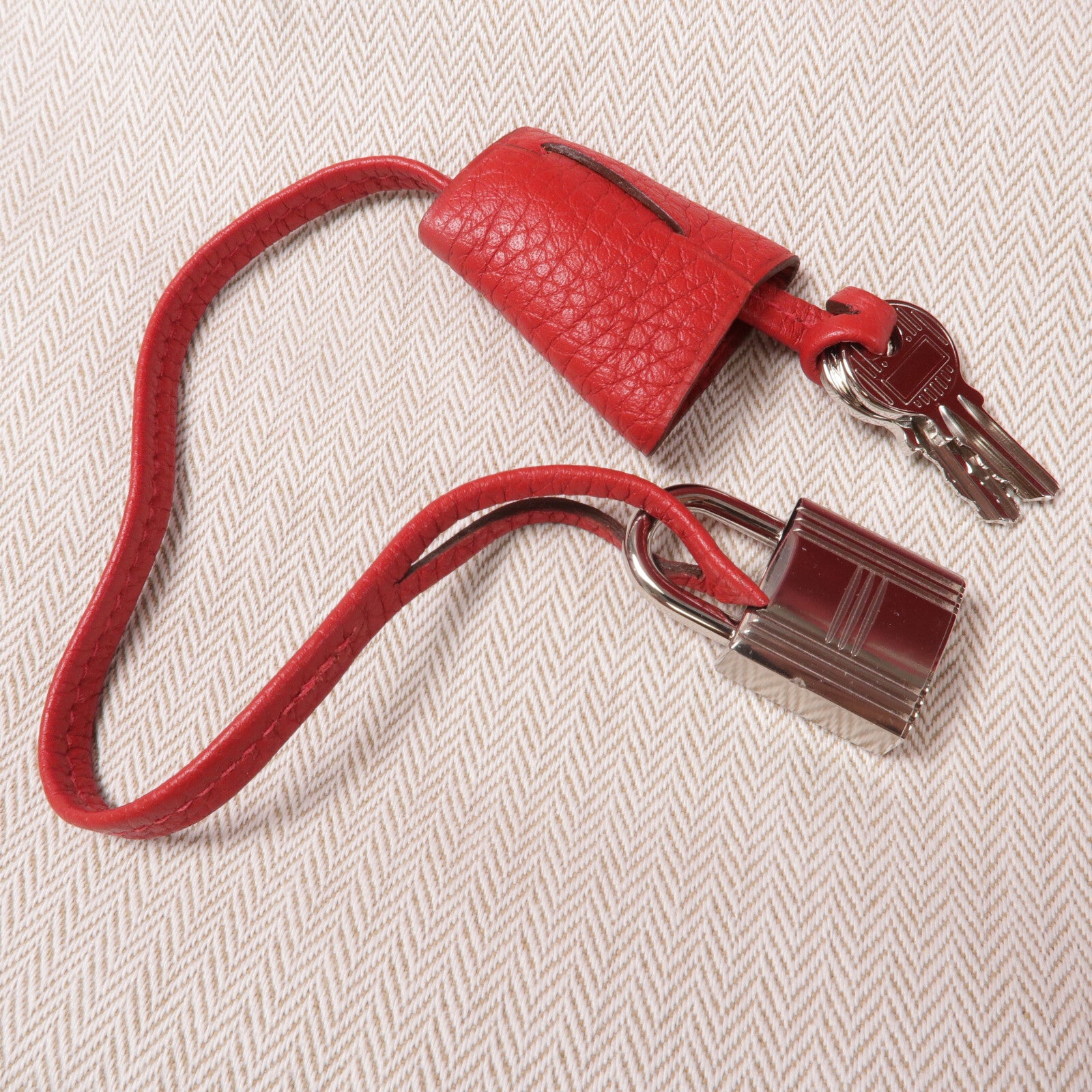 HERMES Clemence皮革Victoria 40手挽袋Rough Casaque