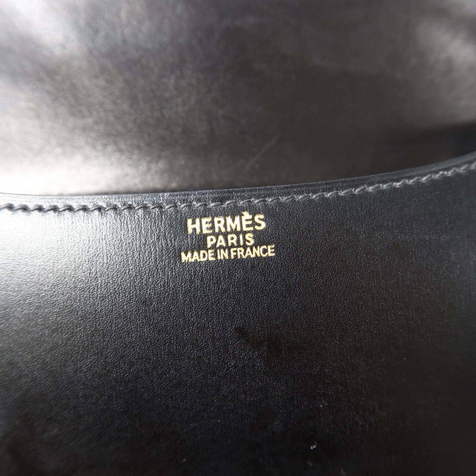 HERMES Box Calf皮革Constance 23金扣肩背袋黑色
