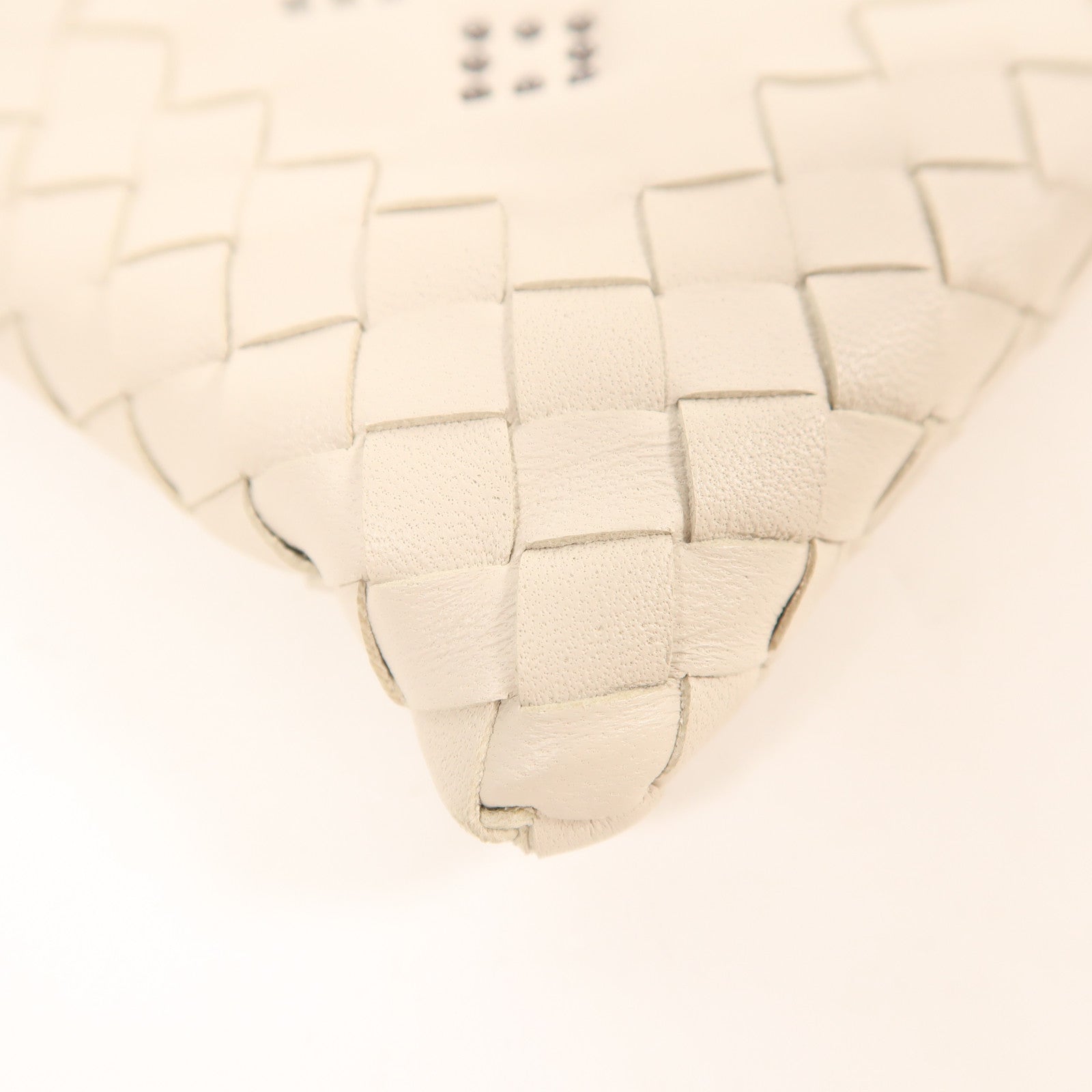 BOTTEGA VENETA 羊皮皮革Chain Shoulder鏈帶肩背袋白色