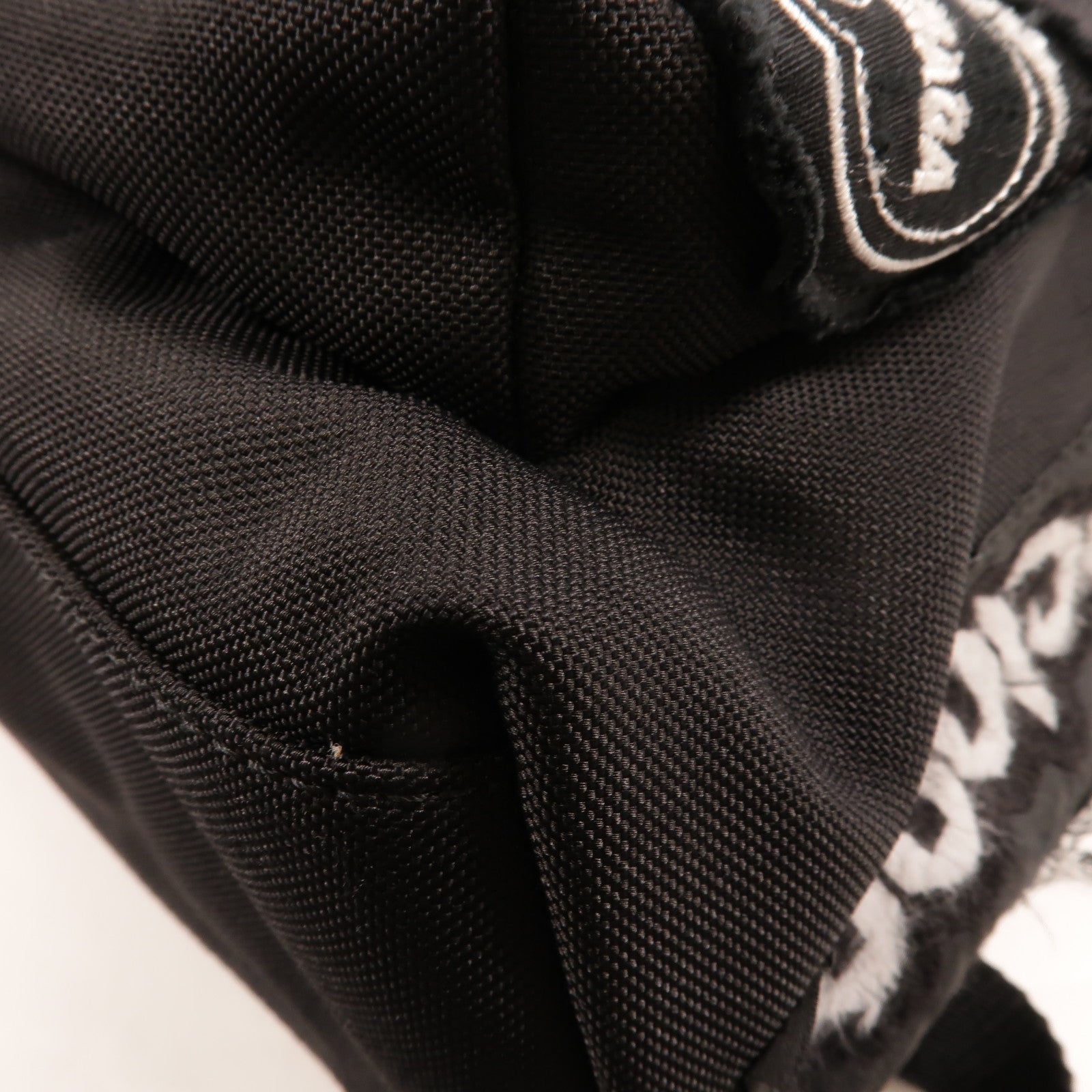 BALENCIAGA 帆布Explorer Backpack背包