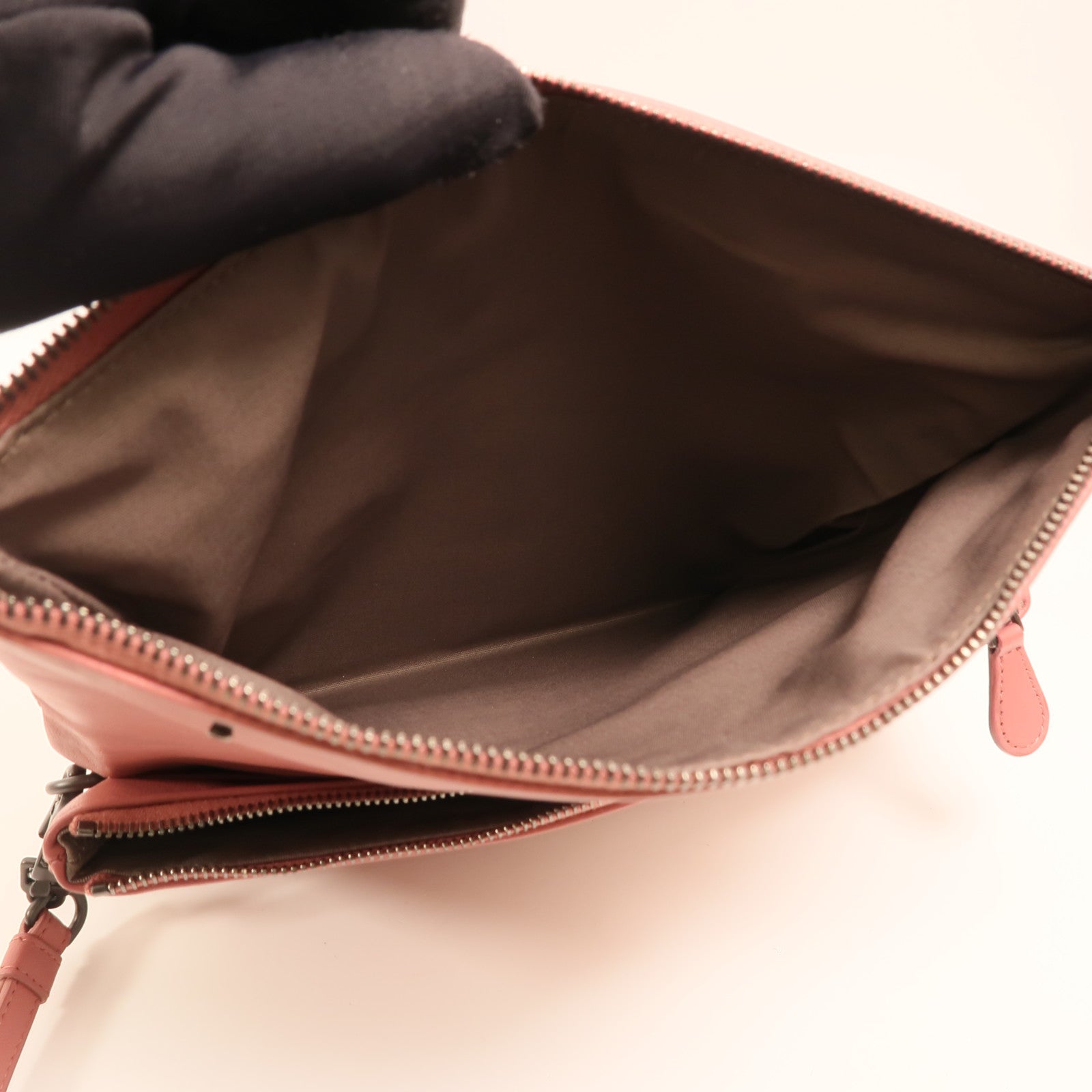 BOTTEGA VENETA 織紋皮革Clutch/Pouch手拿包