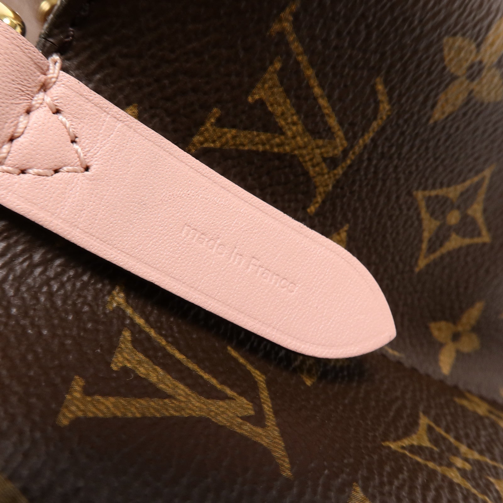 LOUIS VUITTON Monogram Neo Noe金扣肩背袋
