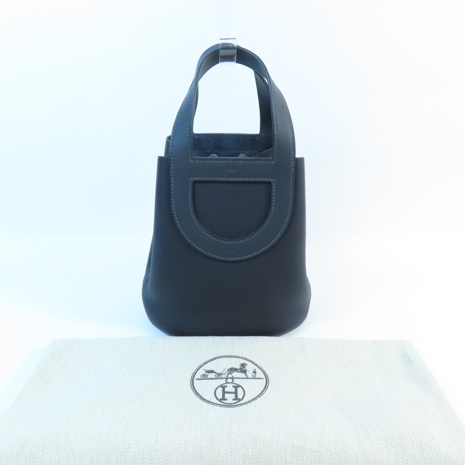 HERMES【激減優惠】 Clemence皮革In The Loop 18金扣手挽袋Bleu Nuit