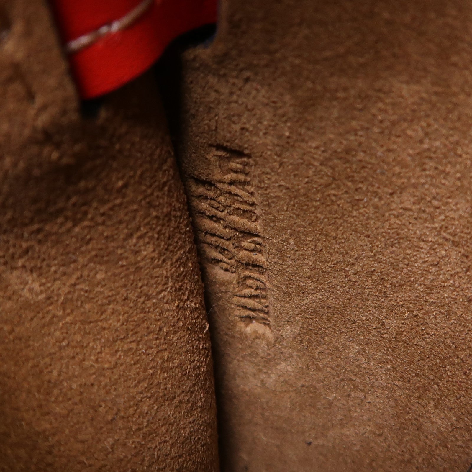 LOEWE 牛皮皮革Gate Small金扣肩背袋