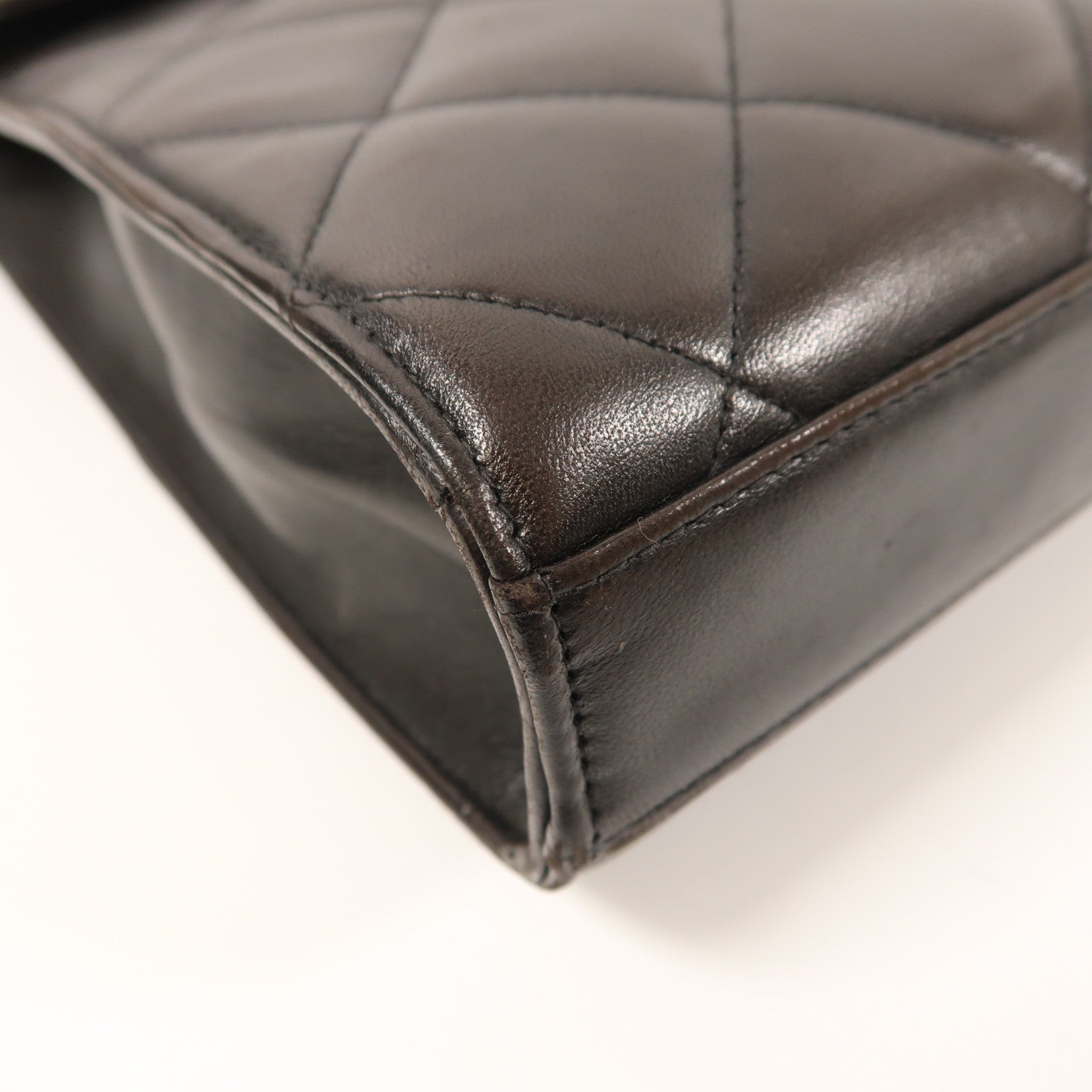 CHANEL 羊皮皮革Materasse Briefcase金扣公事包