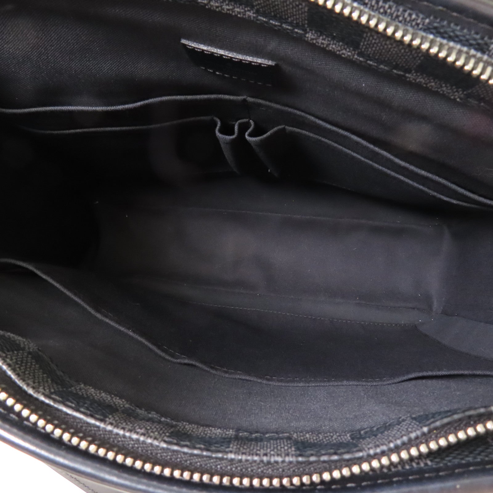 LOUIS VUITTON Damier Graphite Tadao MM銀扣手挽肩背兩用袋