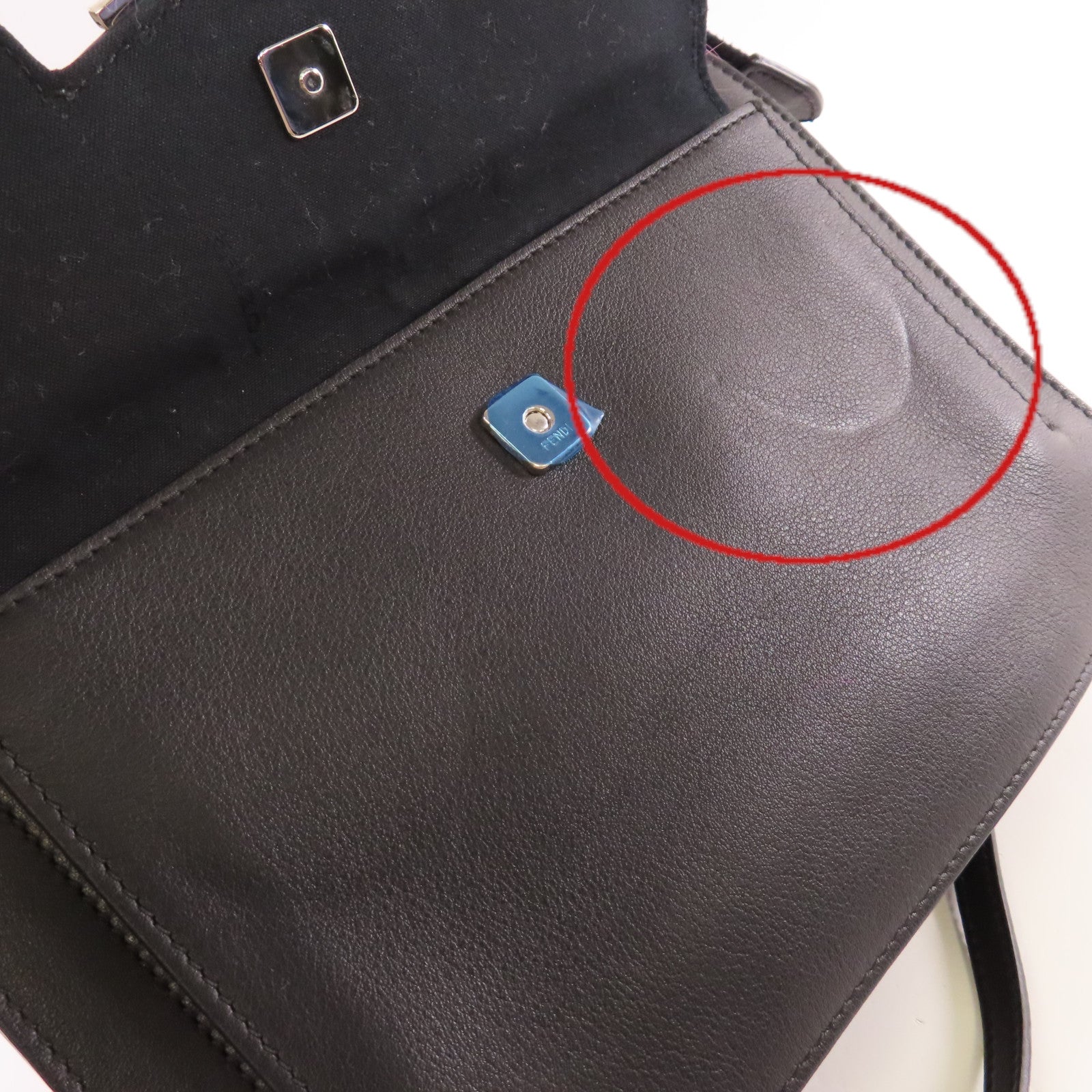 FENDI 【激減優惠】牛皮皮革Monster Shoulder Bag銀扣肩背袋黑色