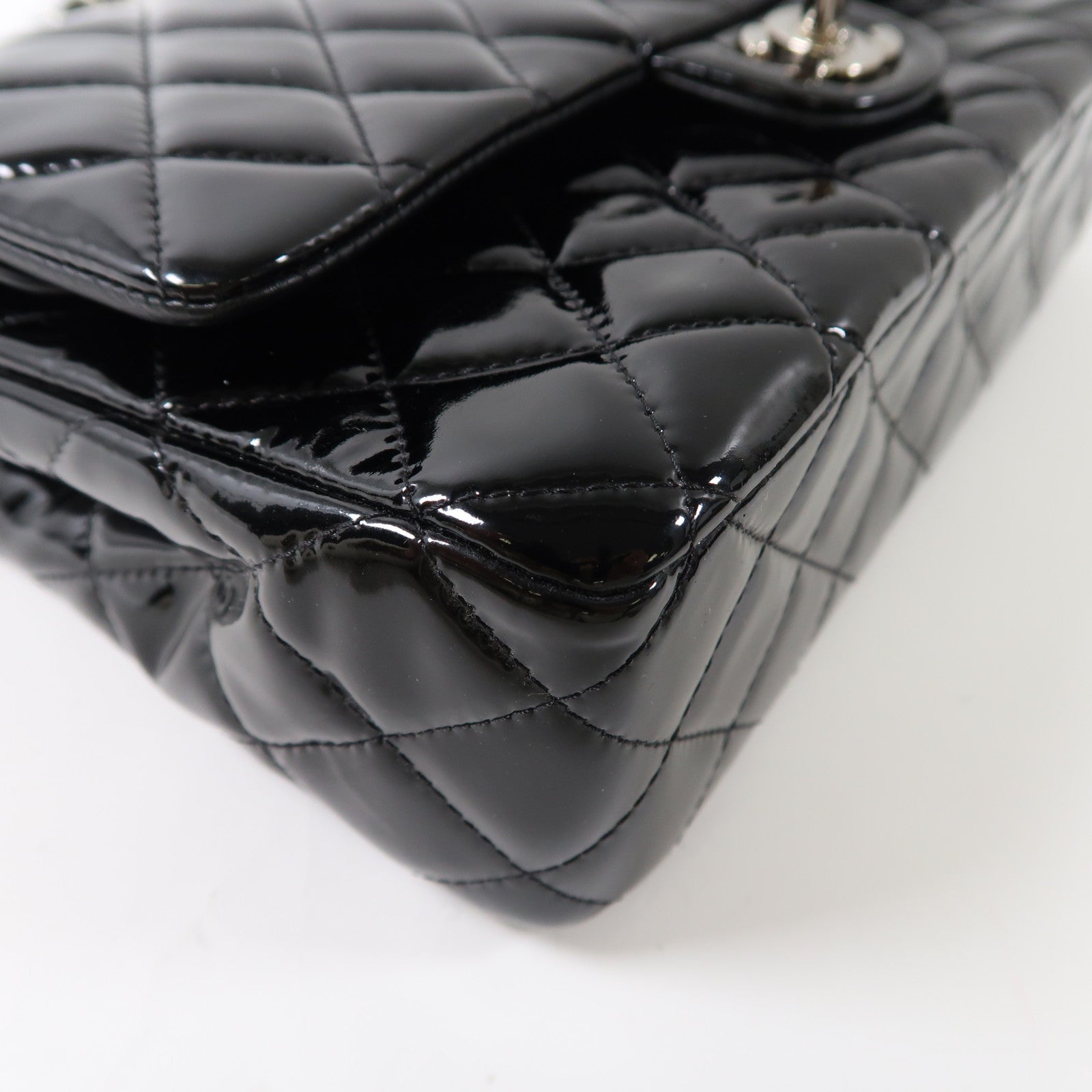 CHANEL 【激減優惠】漆皮皮革Chain Shoulder銀扣鏈帶肩背袋黑色