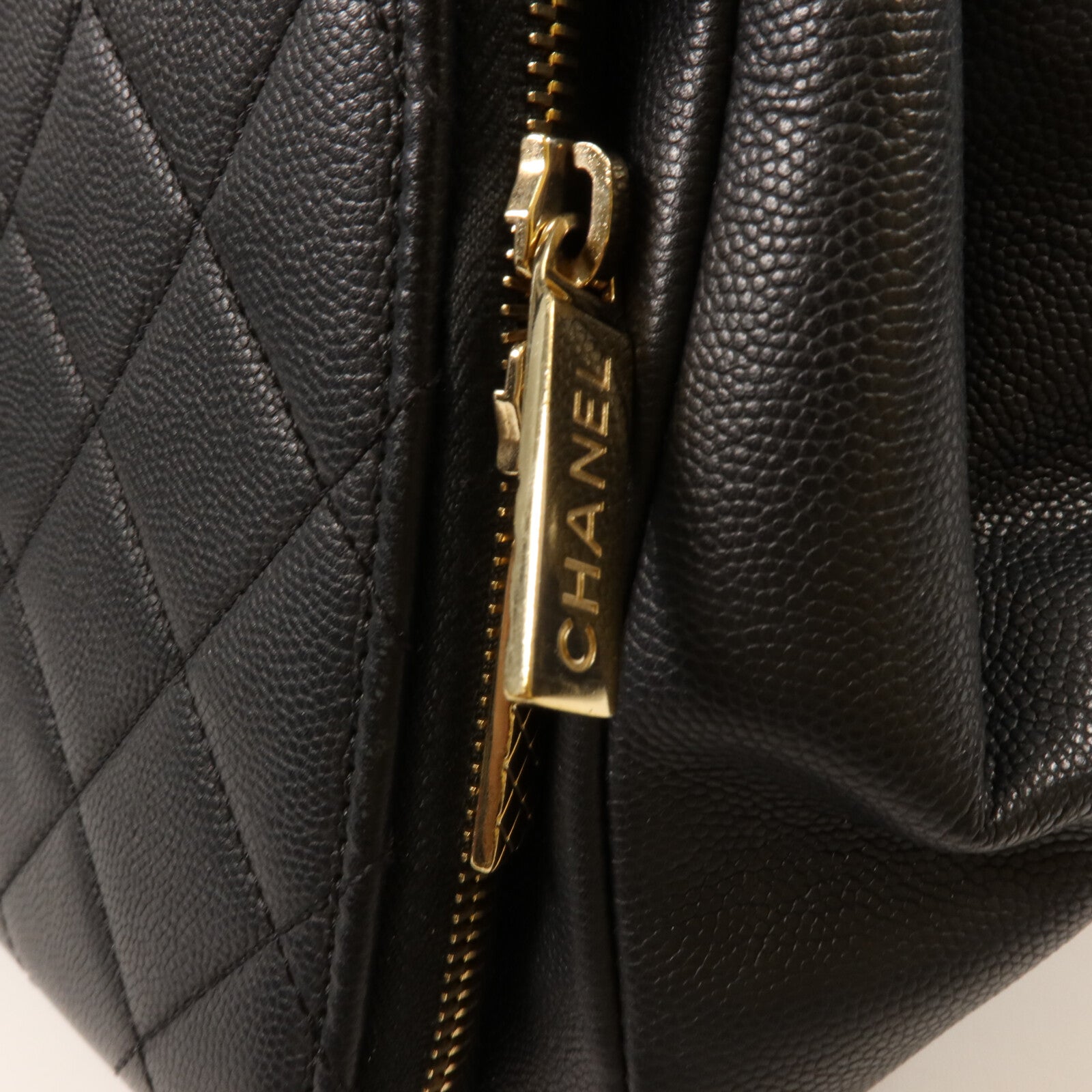 CHANEL 牛皮皮革Business Affinity Shopping Bag鏈帶手挽肩背兩用袋