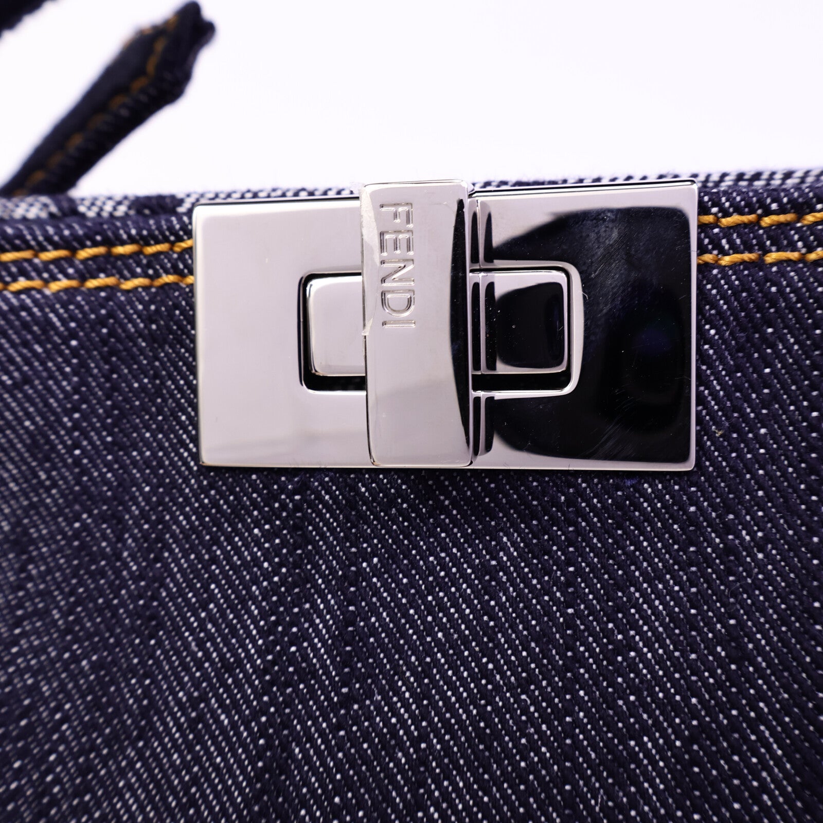 FENDI 【激減優惠】牛仔布Peekaboo ISeeU Small手挽肩背兩用袋