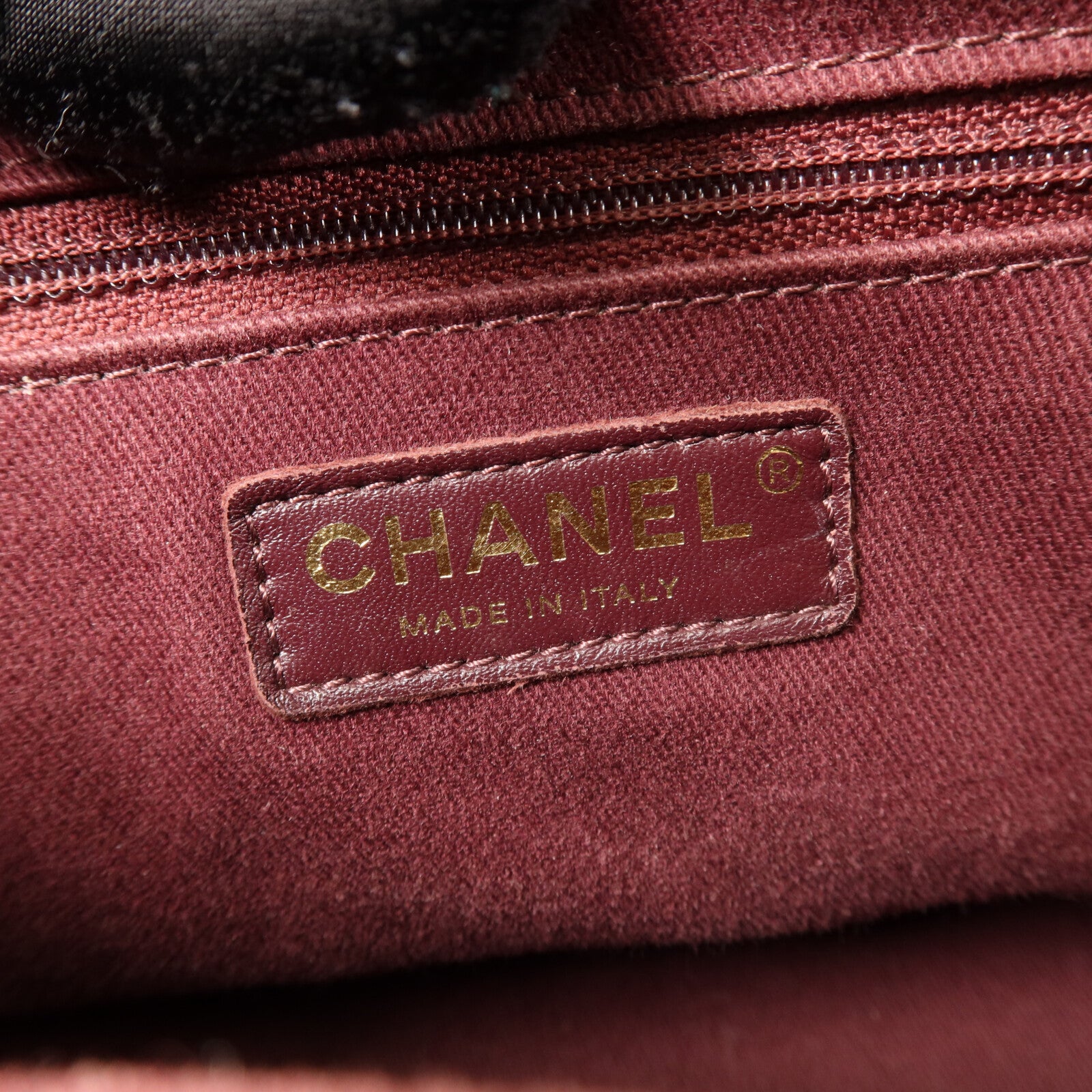 CHANEL 牛皮皮革Business Affinity Shopping Bag鏈帶手挽肩背兩用袋