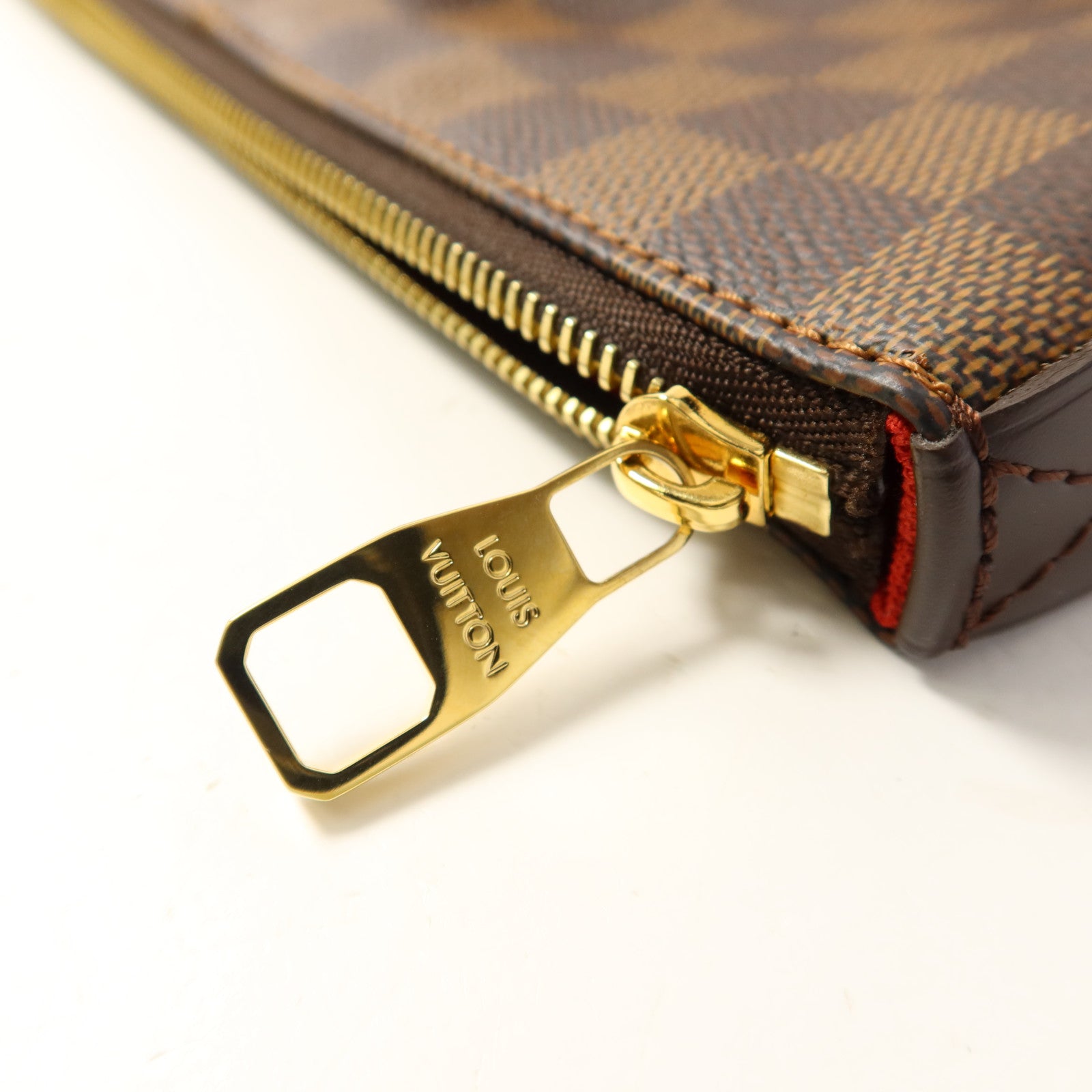 LOUIS VUITTON Damier Ebene Totally MM金扣肩背袋