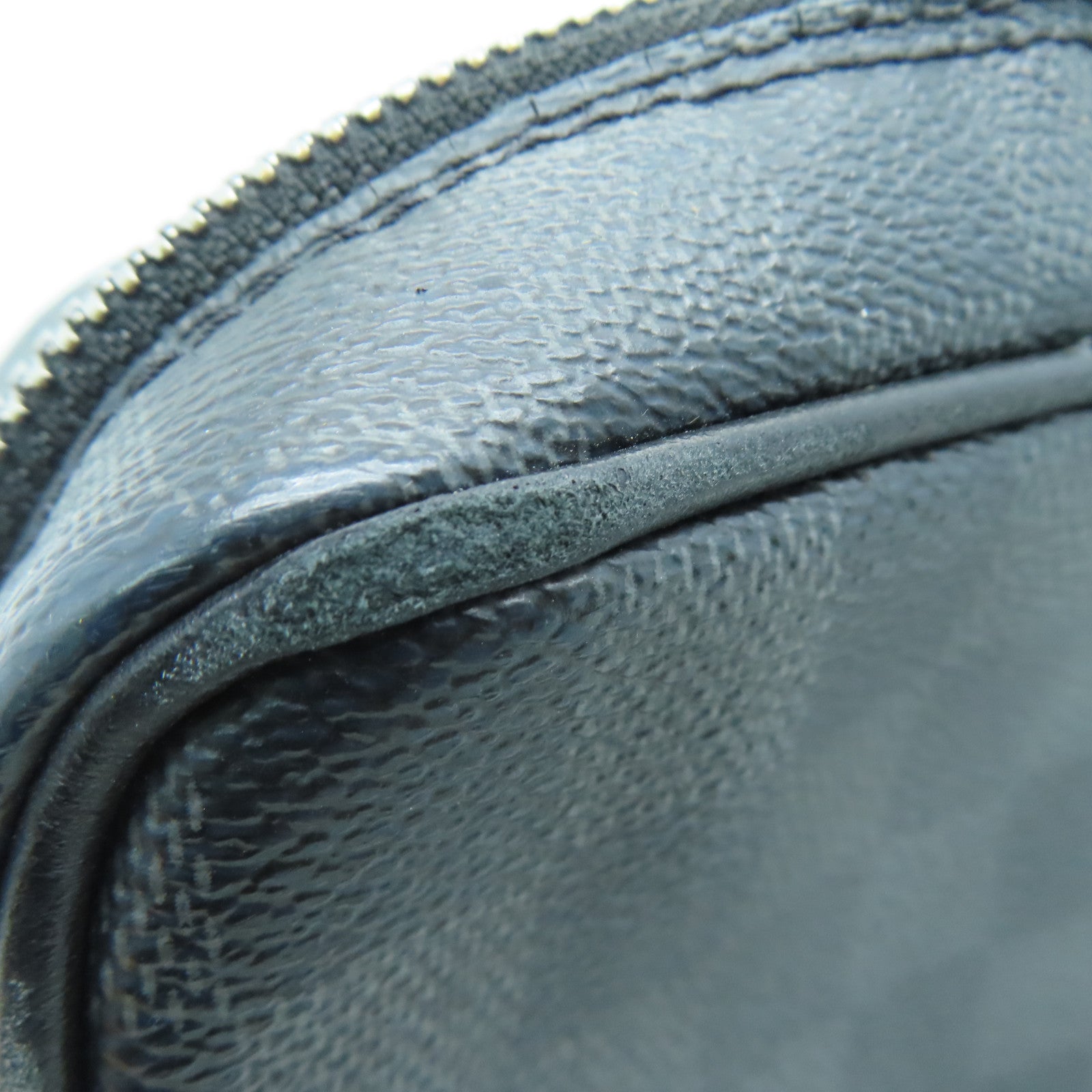 LOUIS VUITTON Damier Graphite Utility Messenger Bag肩背袋黑色