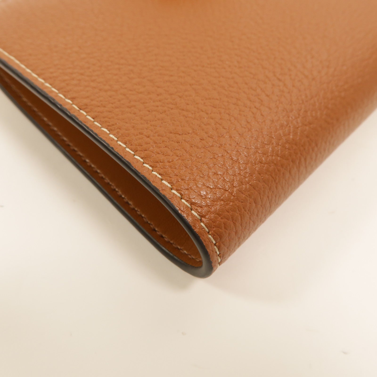 CELINE 牛皮皮革Medium Strap Wallet Nino錢包