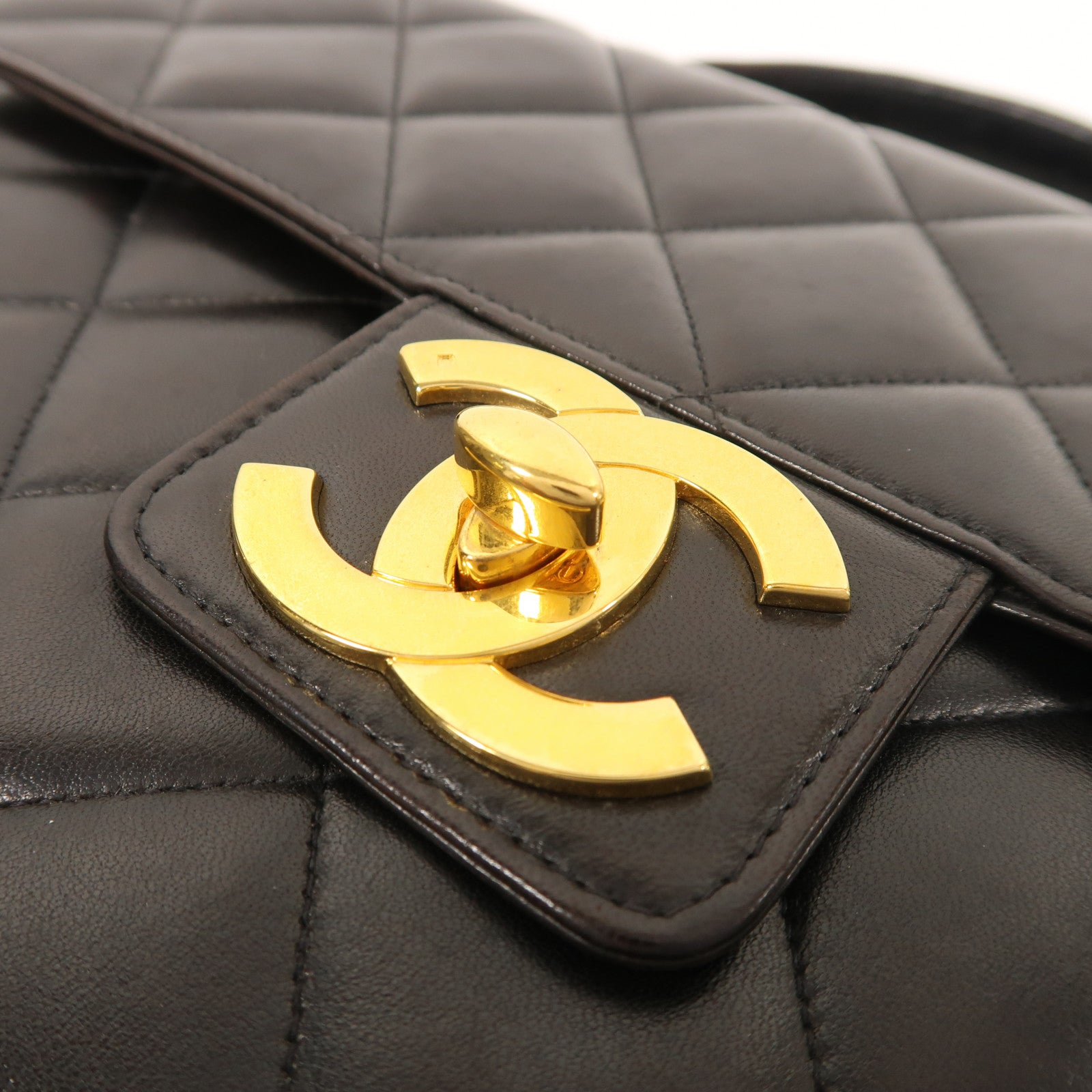 CHANEL 羊皮皮革Materasse Briefcase金扣公事包