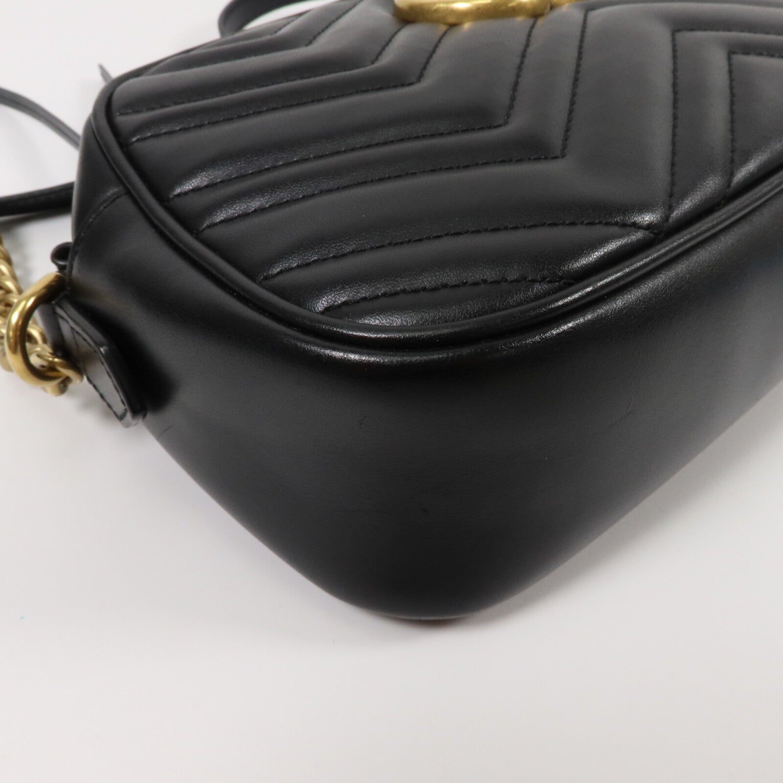 GUCCI 牛皮皮革GG Marmont肩背袋