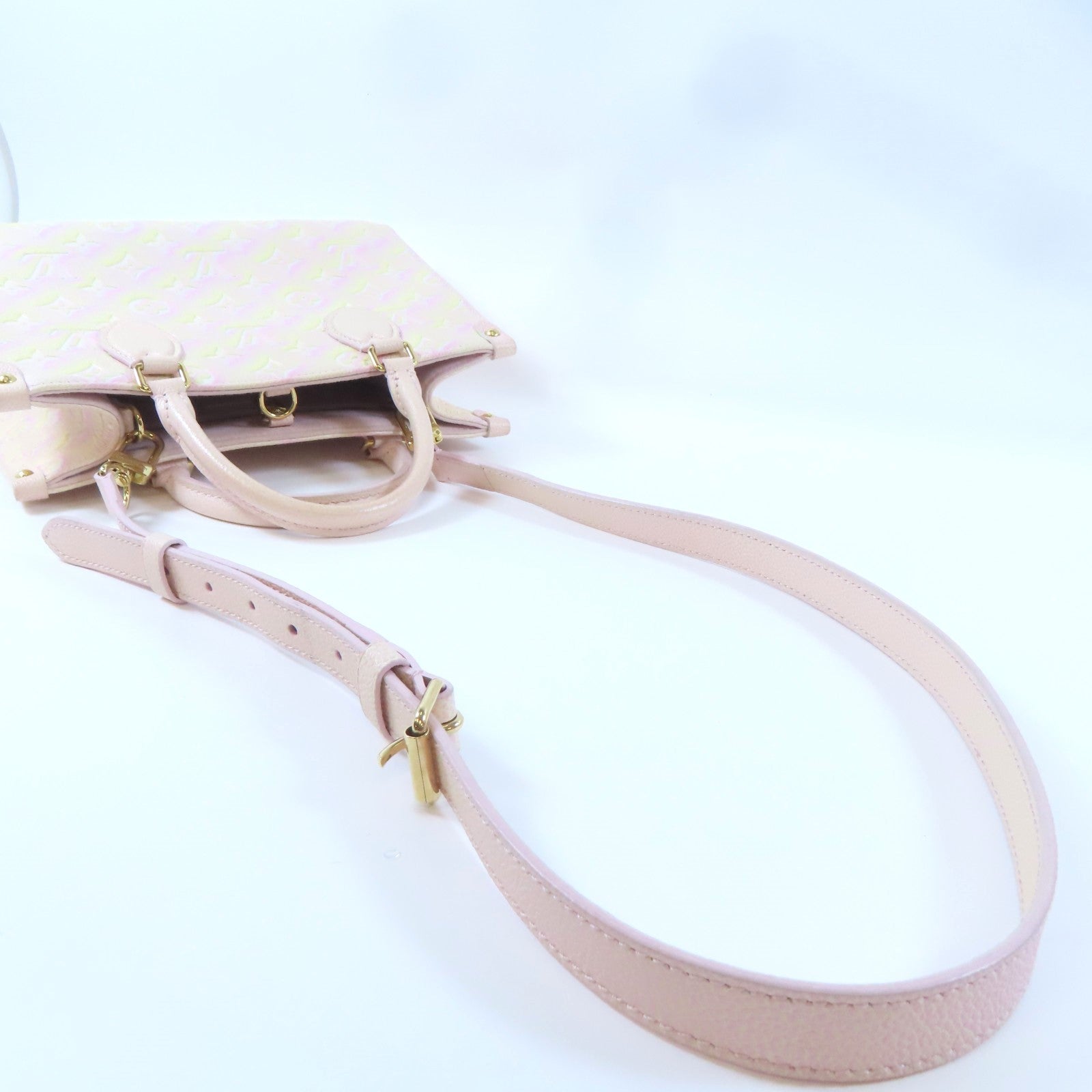 LOUIS VUITTON 【激減優惠】Monogram Empreinte On The Go PM金扣手挽肩背兩用袋粉紅色/黃色
