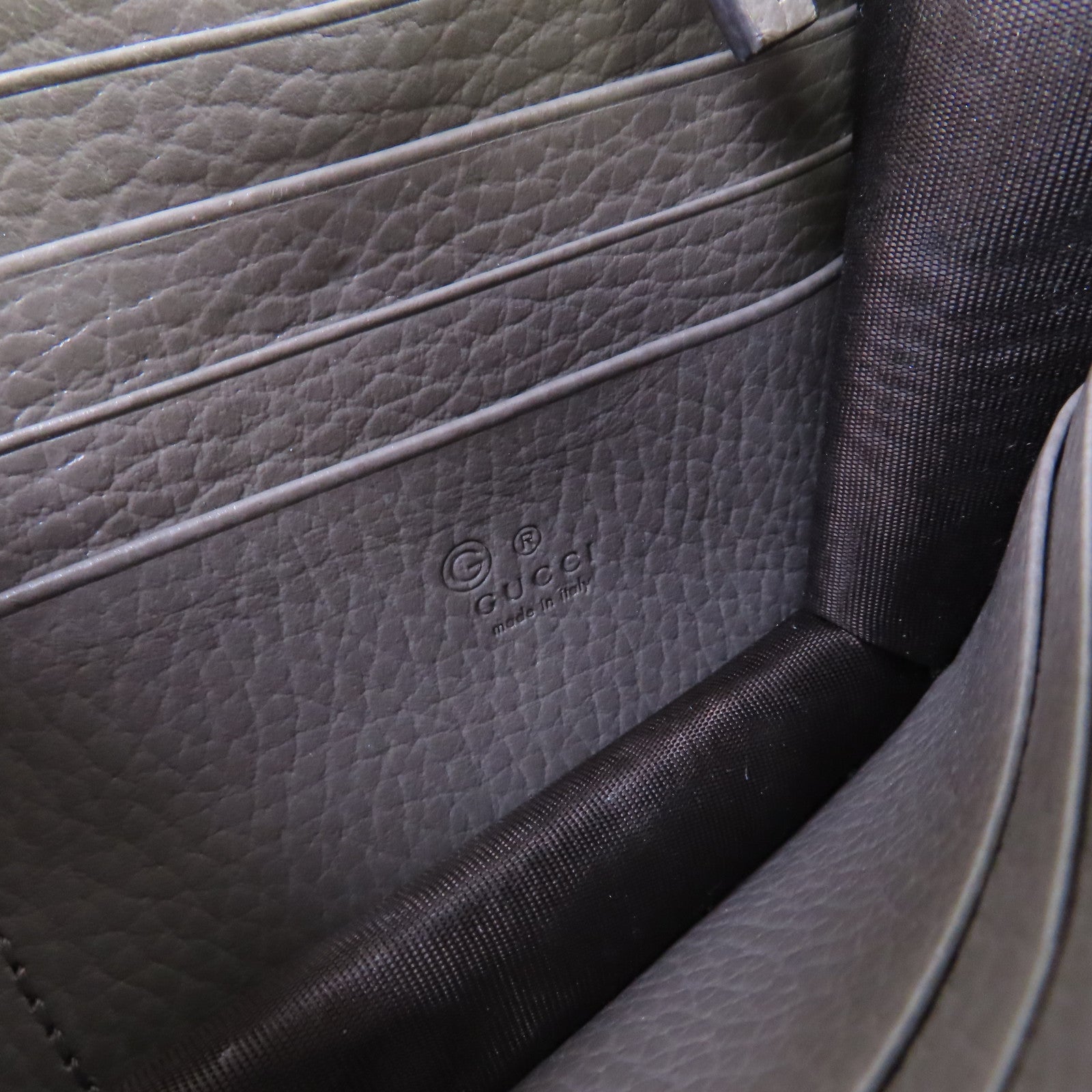 GUCCI 牛皮皮革GG Interlocking Wallet On Chain Shoulder Bag金扣鏈帶肩背袋灰色