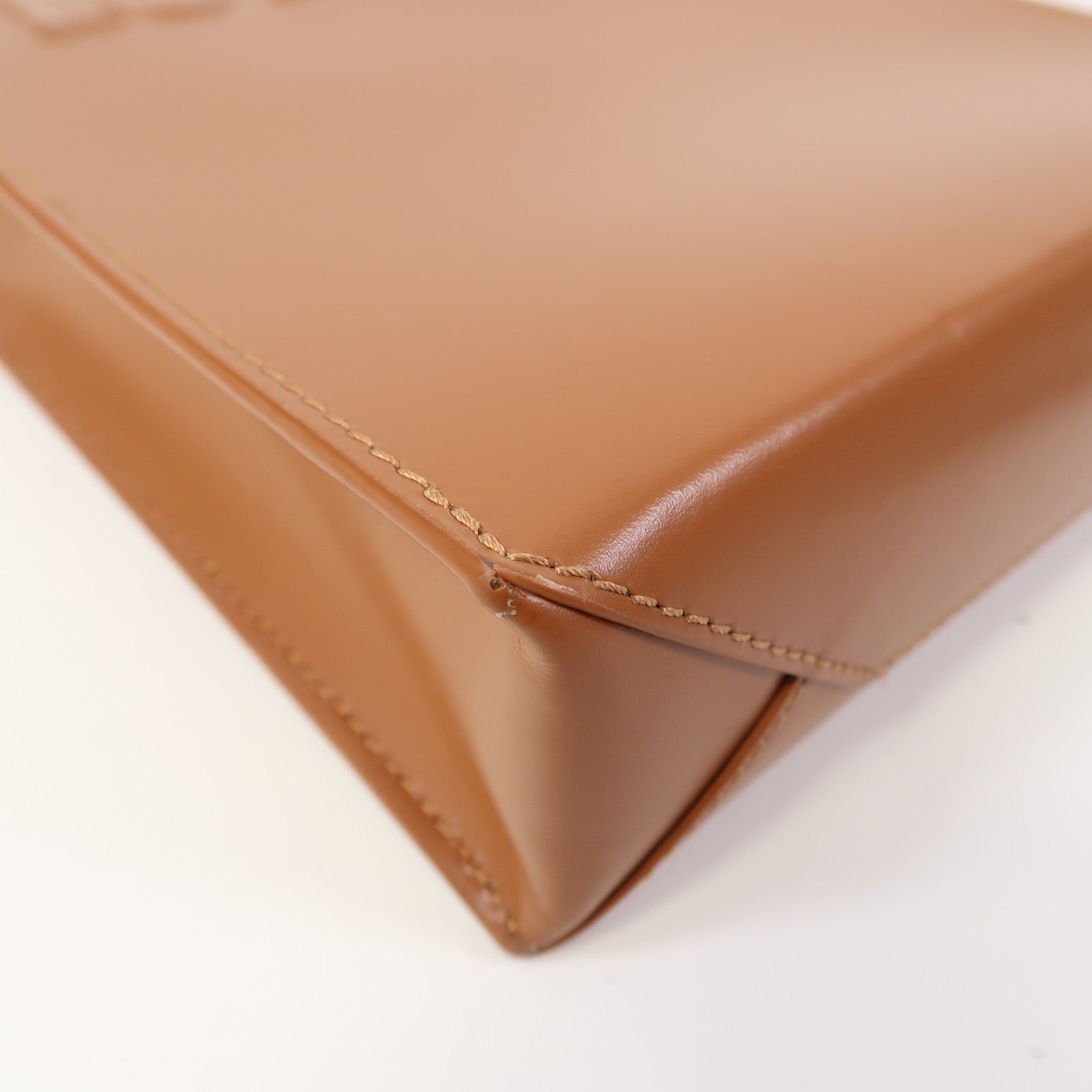 LOEWE 牛皮皮革Standard A5 Tote Bag金扣手挽肩背兩用袋啡色