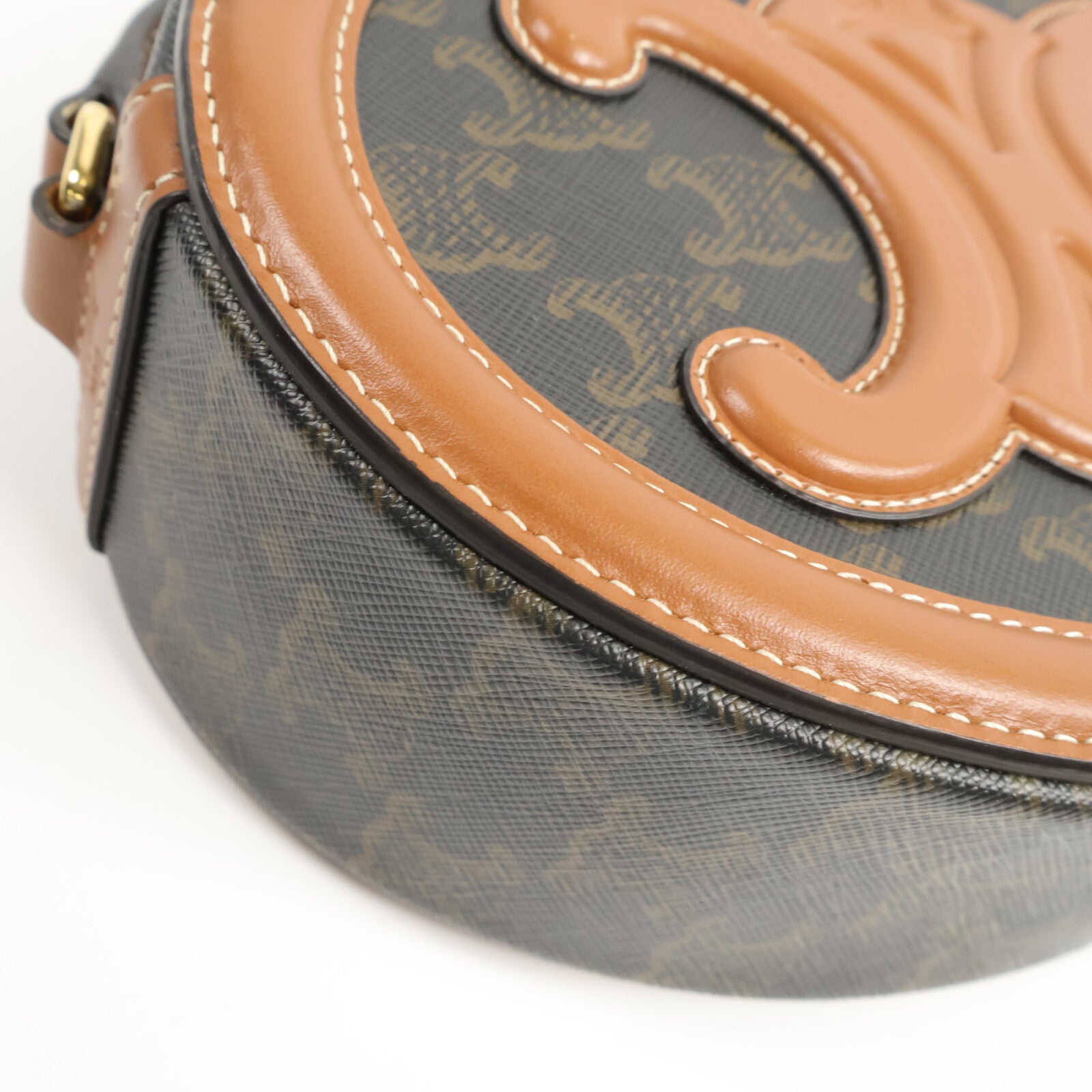 CELINE 牛皮皮革/塗層帆布Cuir Triomphe Oval肩背袋