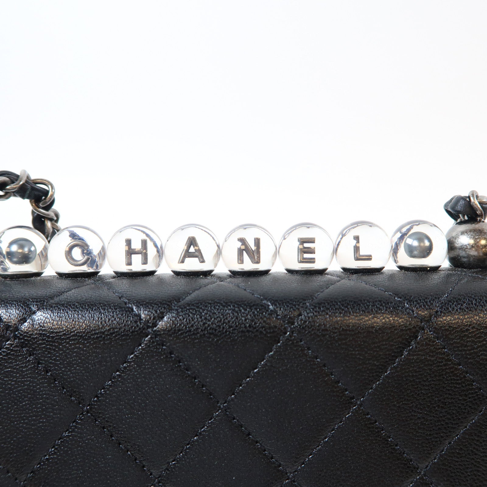 CHANEL 【激減優惠】菱格羊皮皮革Matelasse Pearl Chain黑扣鏈帶肩背袋黑色