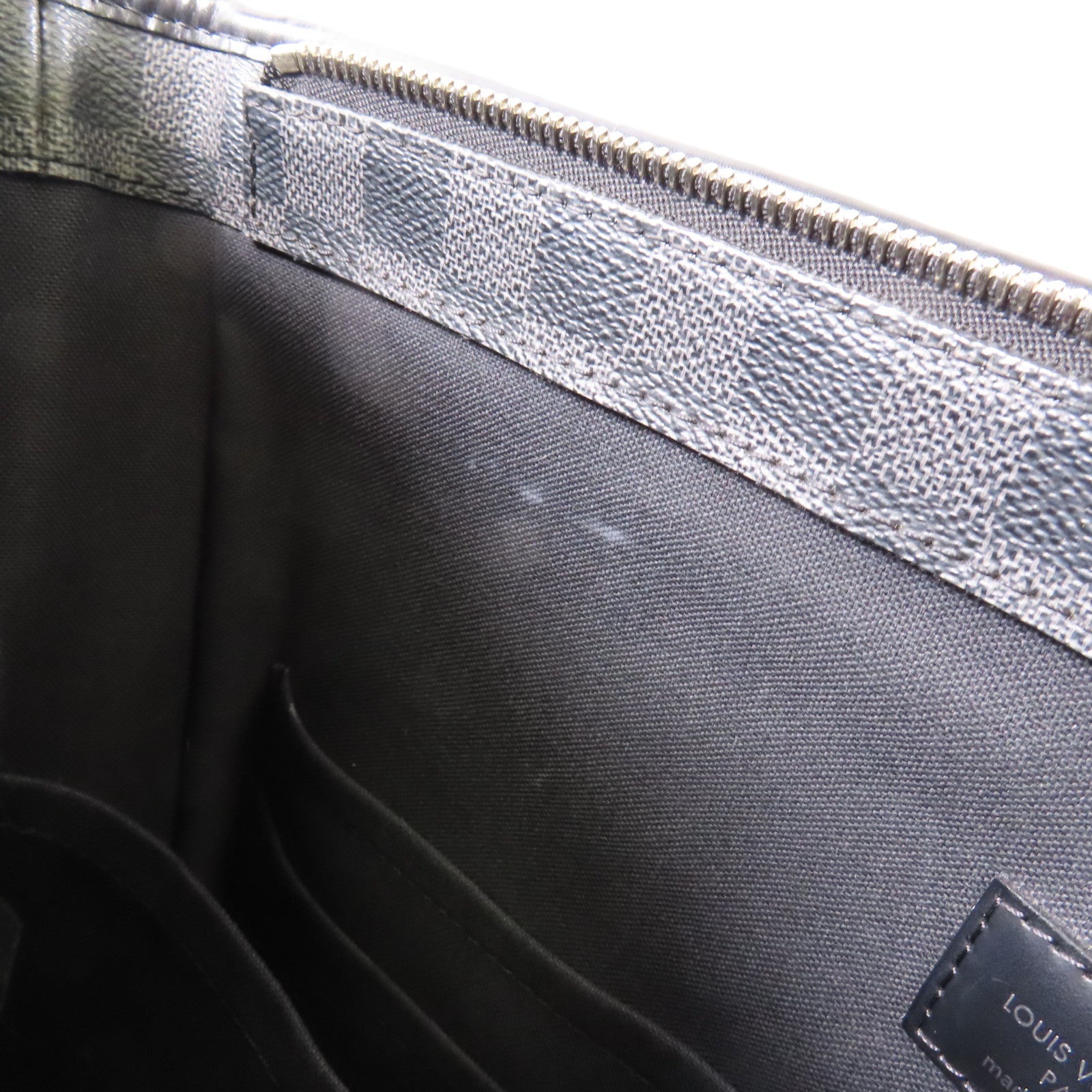 LOUIS VUITTON Damier Graphite Tadao MM銀扣手挽肩背兩用袋