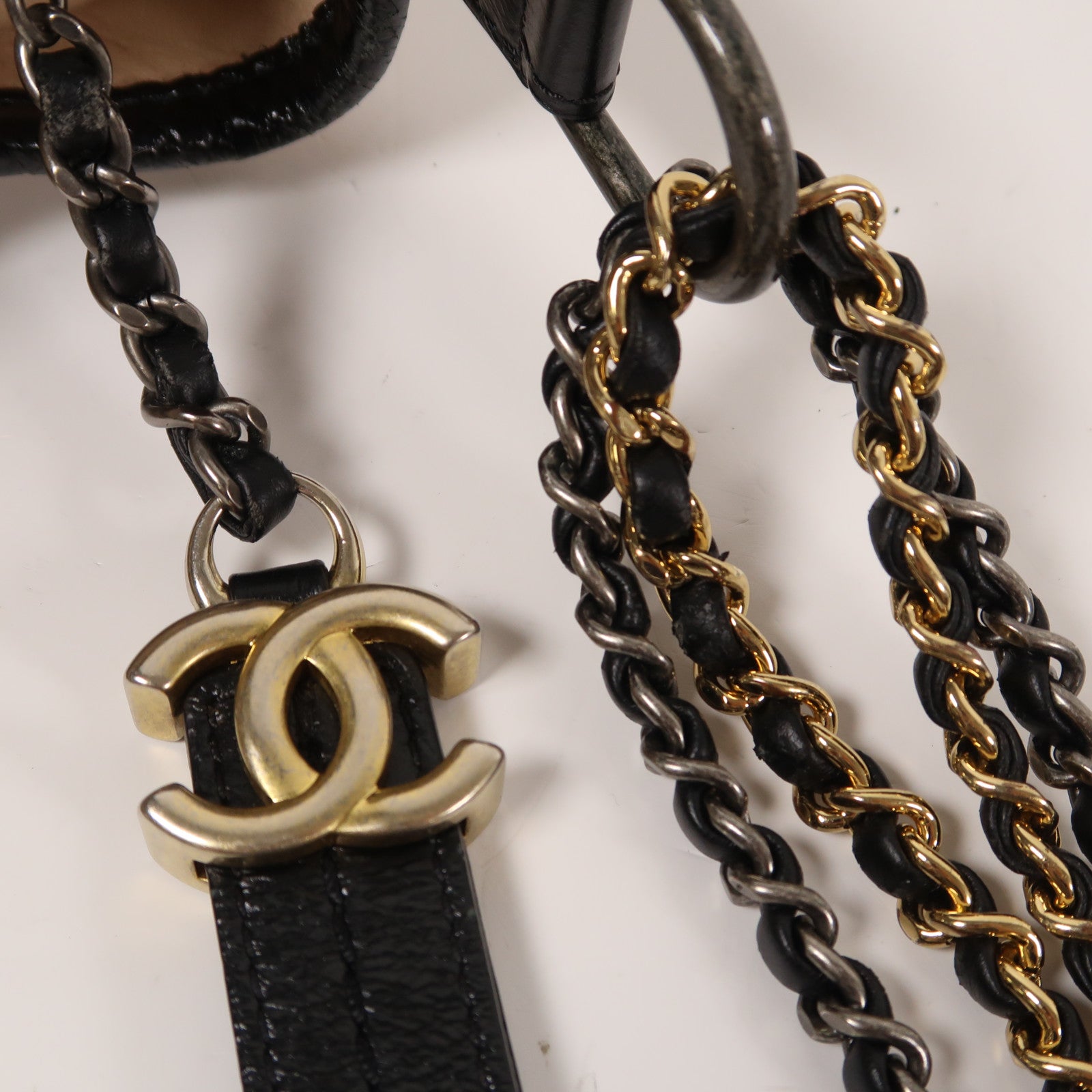 CHANEL 牛皮皮革Gabrielle Small肩背袋