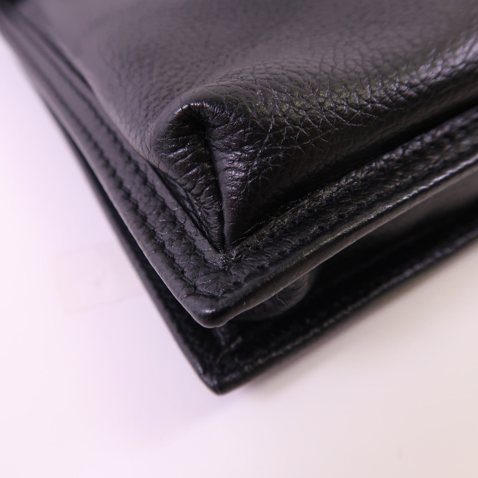 BALENCIAGA 牛皮皮革Explorer Pouch肩背袋