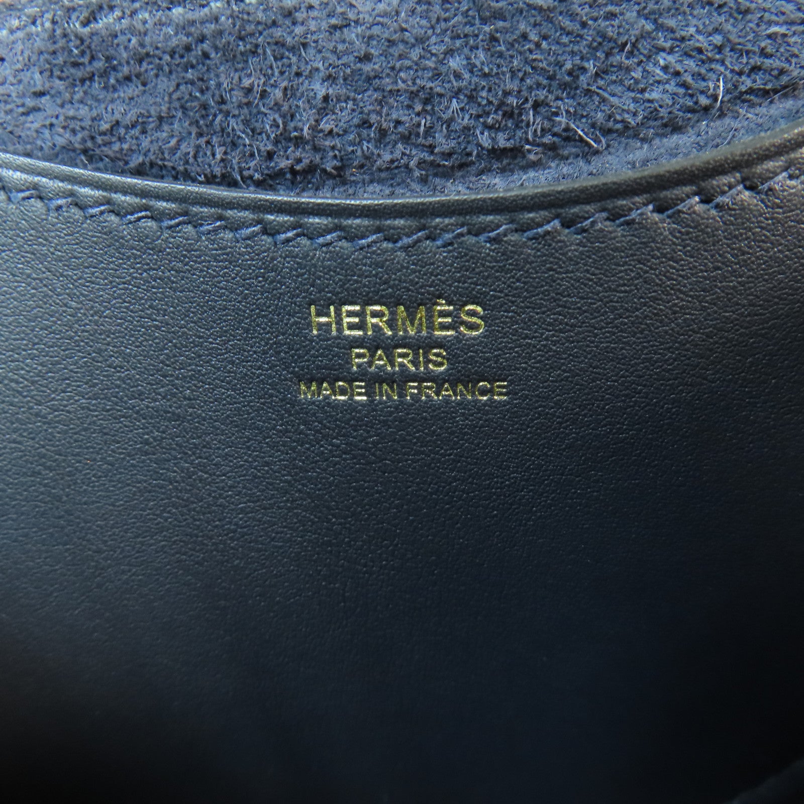 HERMES【激減優惠】 Clemence皮革In The Loop 18金扣手挽袋Bleu Nuit