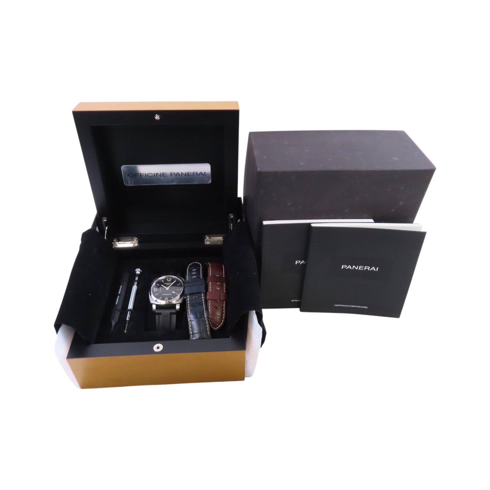 PANERAI Luminor 1950 3 Days GMT PAM00320