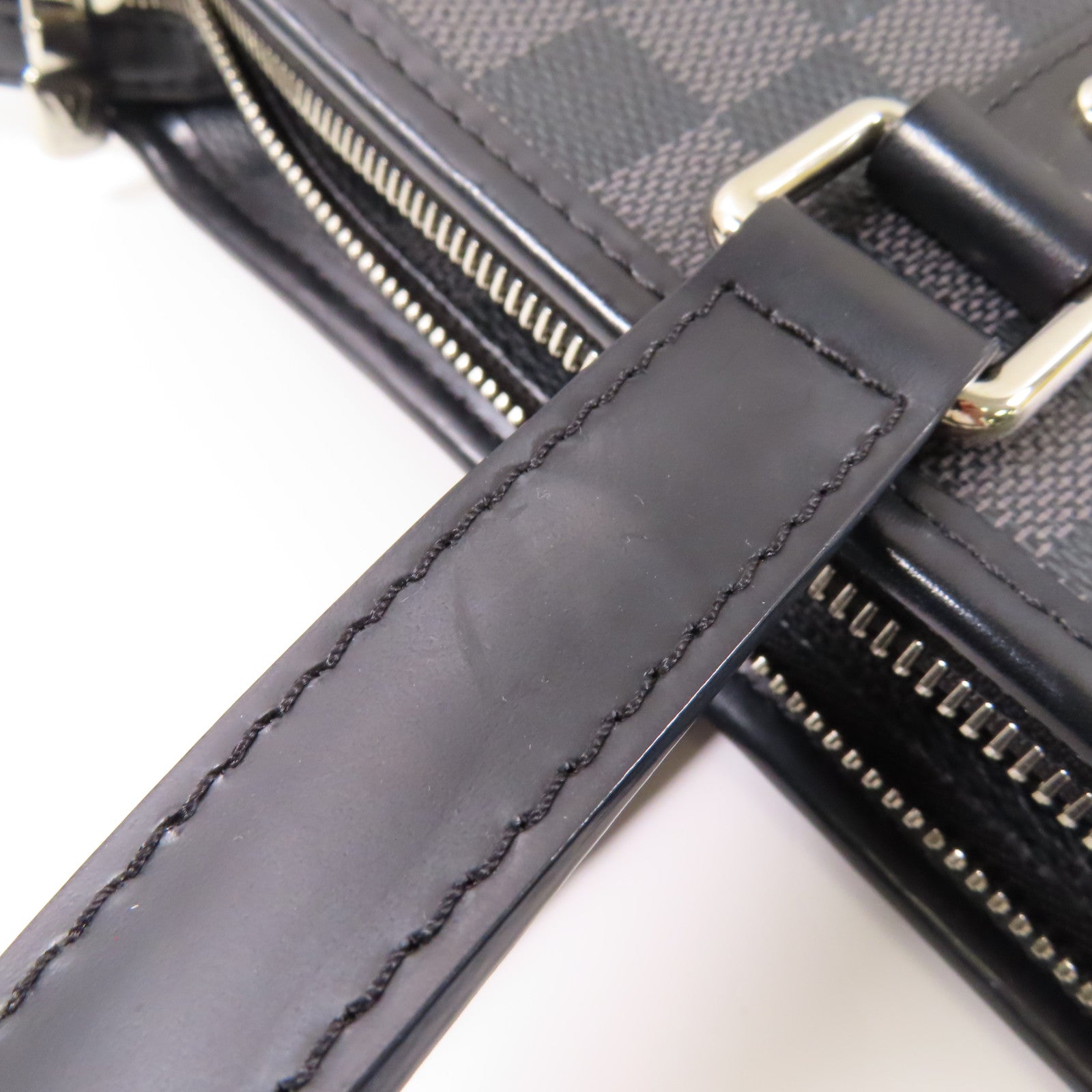 LOUIS VUITTON Damier Graphite Tadao MM銀扣手挽肩背兩用袋