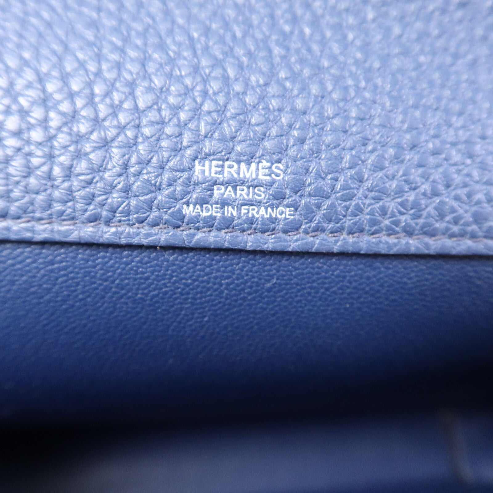 HERMES Togo皮革Kelly Depeches 25手拿包Deep Bleu