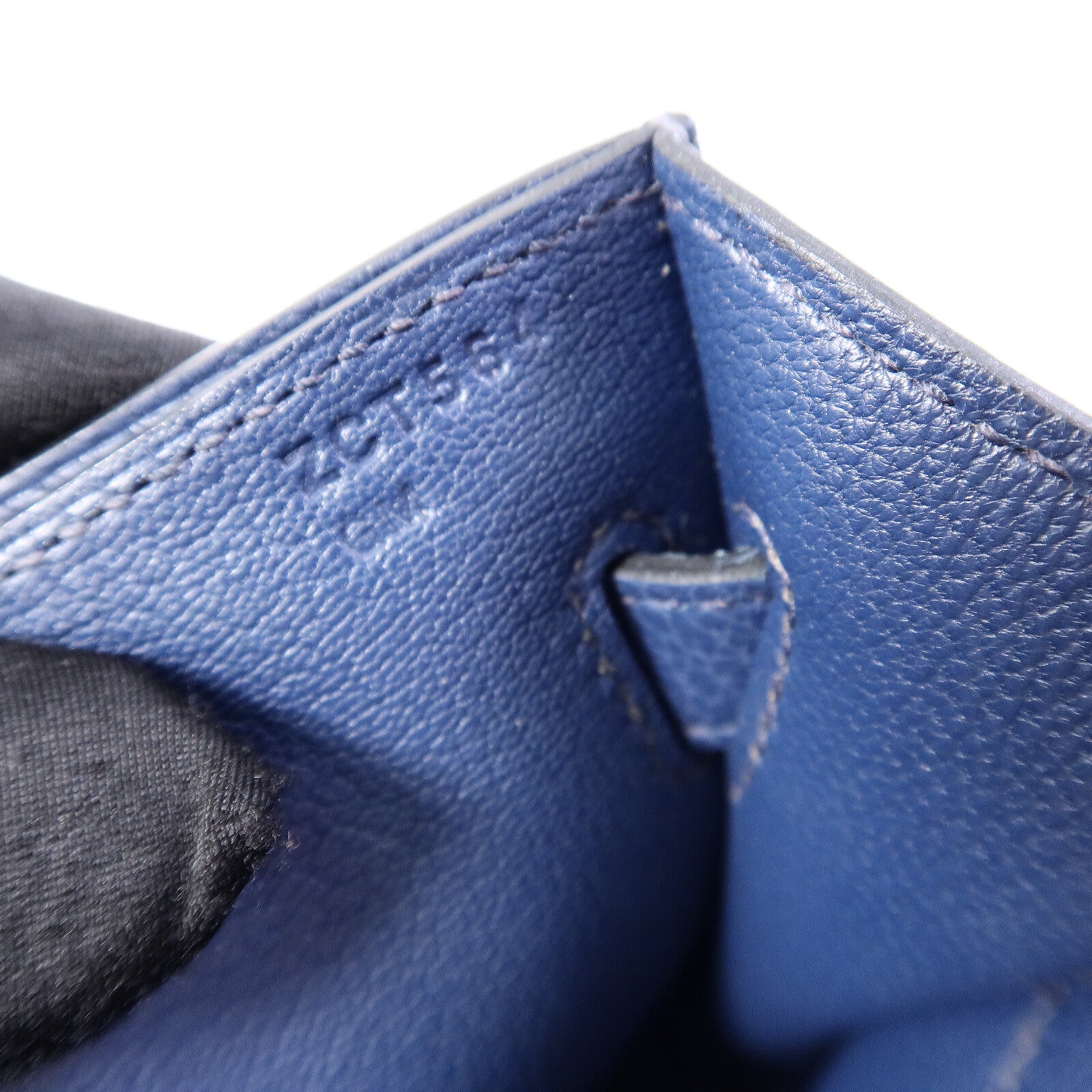 HERMES Togo皮革Kelly Depeches 25手拿包Deep Bleu