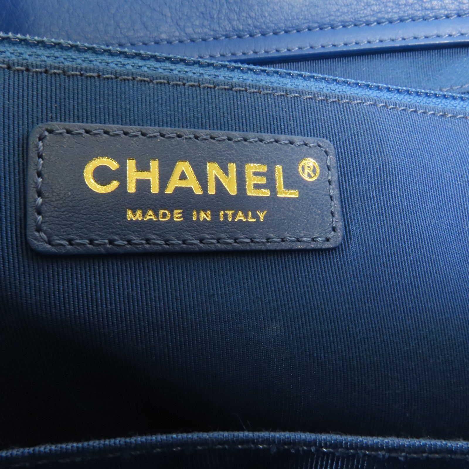 CHANEL 牛皮皮革Chain Shoulder金扣手挽肩背兩用袋