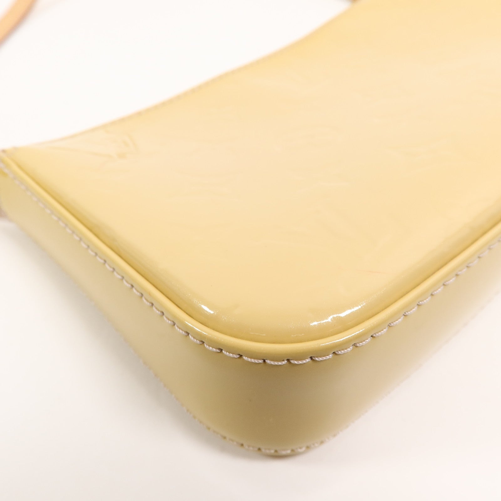 LOUIS VUITTON Monogram Vernis Lexington Pochette肩背袋