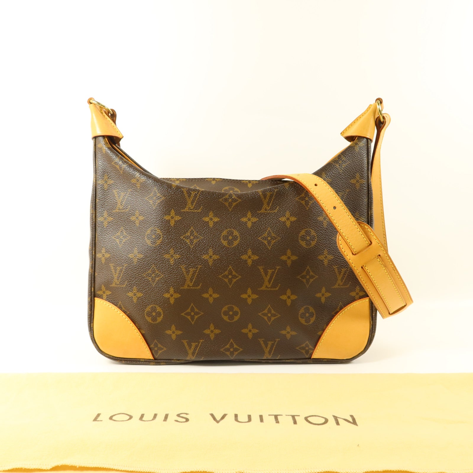 LOUIS VUITTON Monogram Boulogne肩背袋