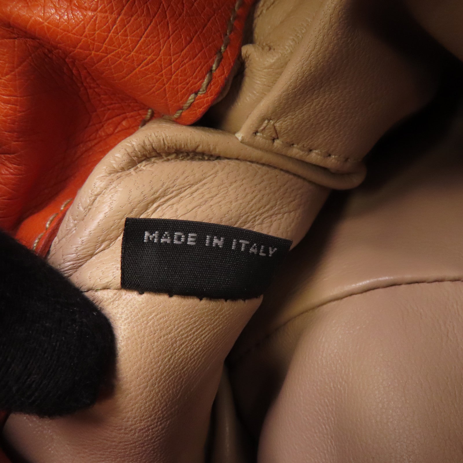 Miu Miu 鴕鳥皮革2 Way Shoulder金扣手挽肩背兩用袋橙色