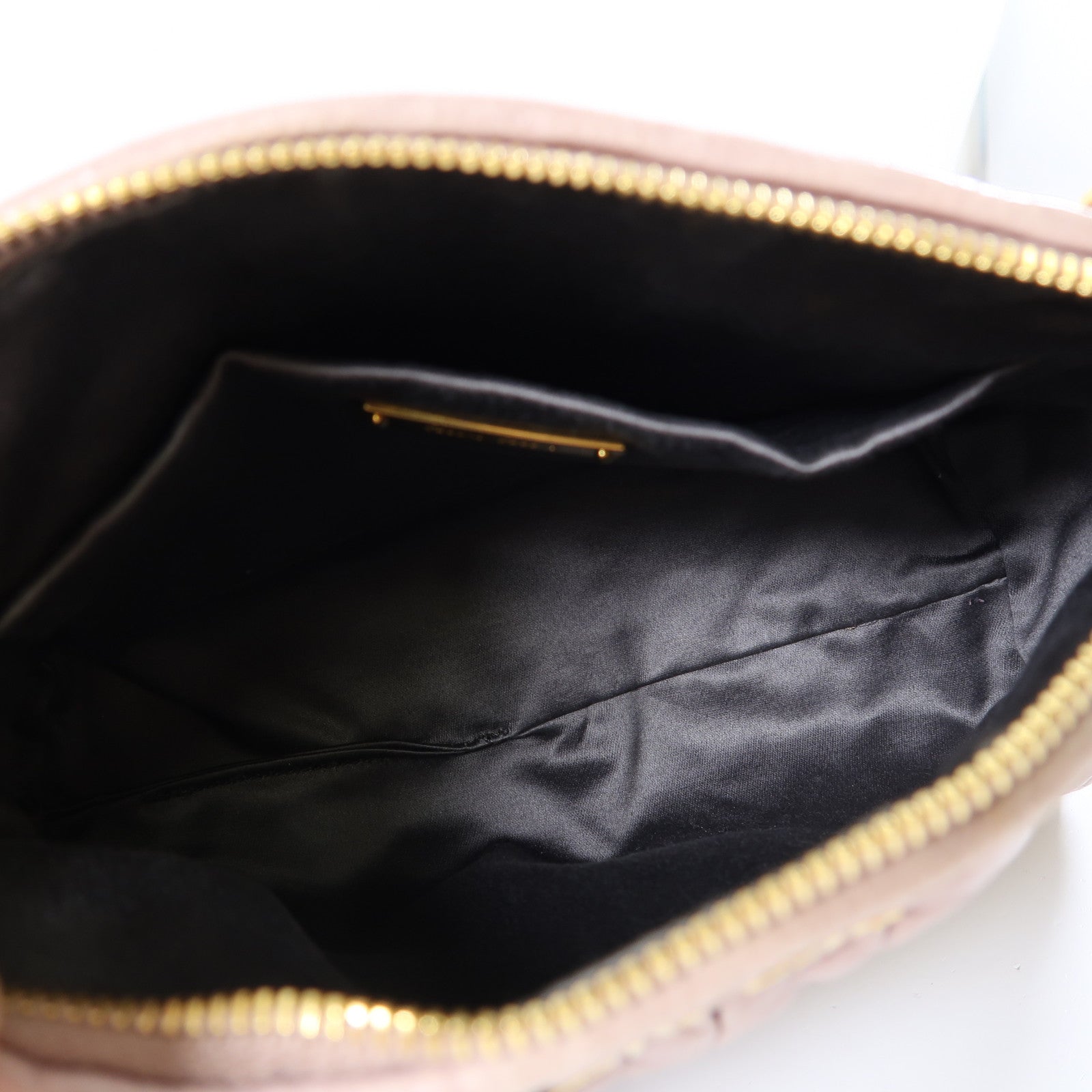 Miu Miu 皮革Shoulder Bag金扣肩背袋粉紅色
