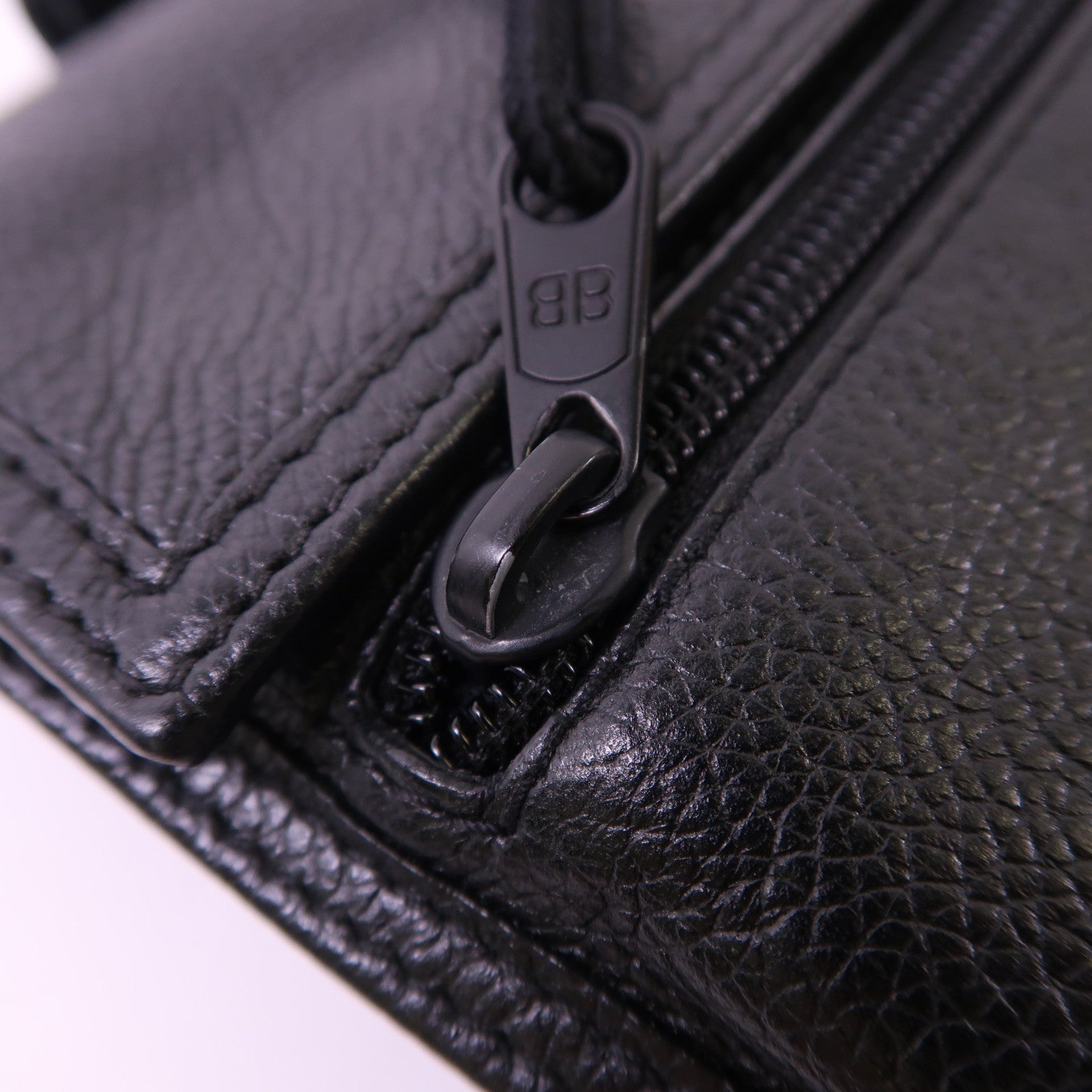 BALENCIAGA 牛皮皮革Explorer Pouch肩背袋