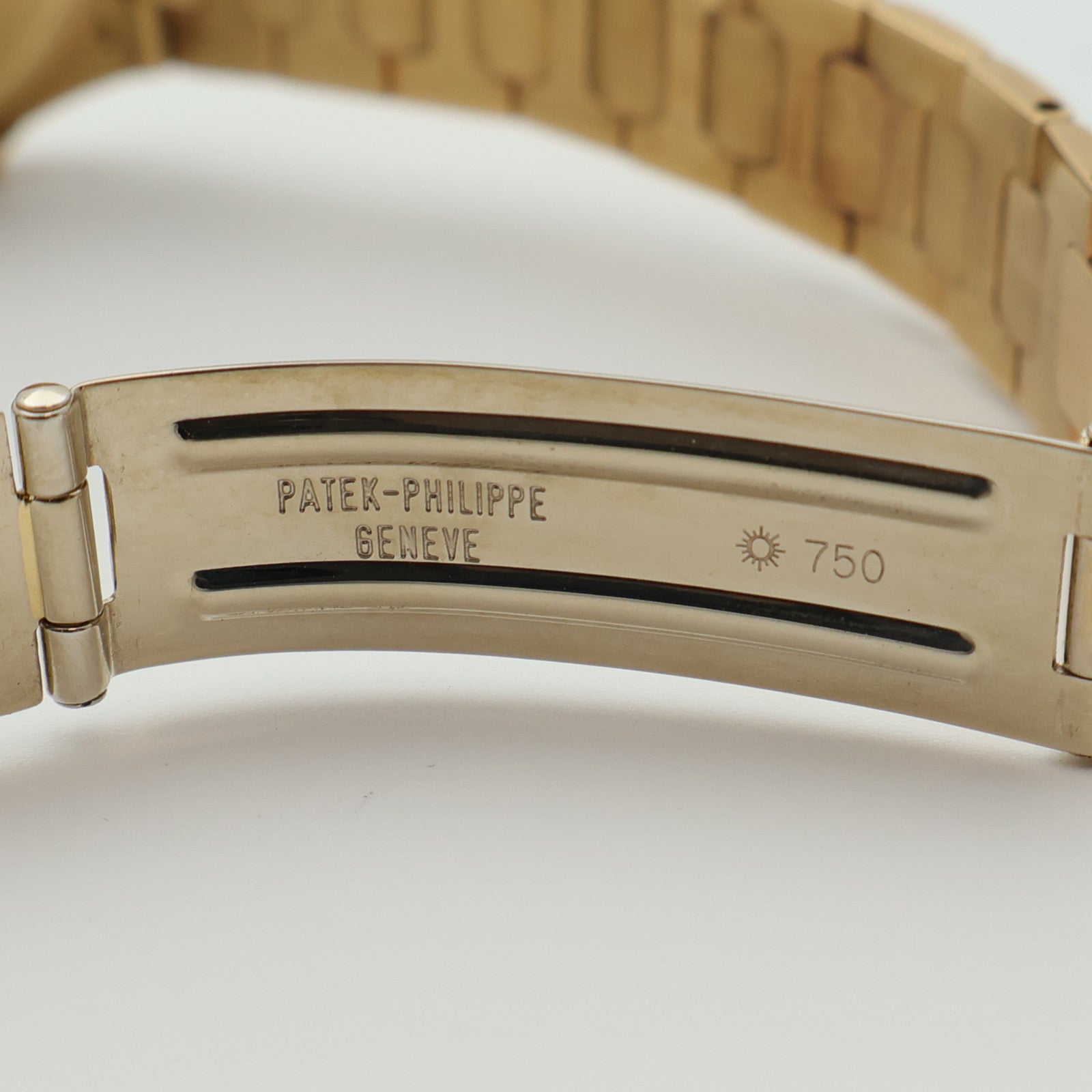 PATEK PHILIPPE Nautilus 4700/3