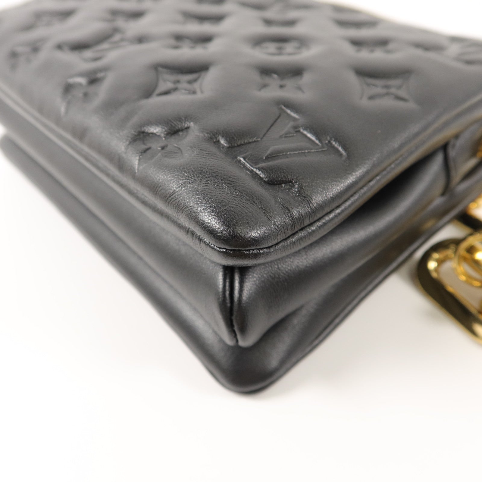 LOUIS VUITTON 【激減優惠】Monogram Embossed Puffy Coussin BB鏈帶手挽肩背兩用袋