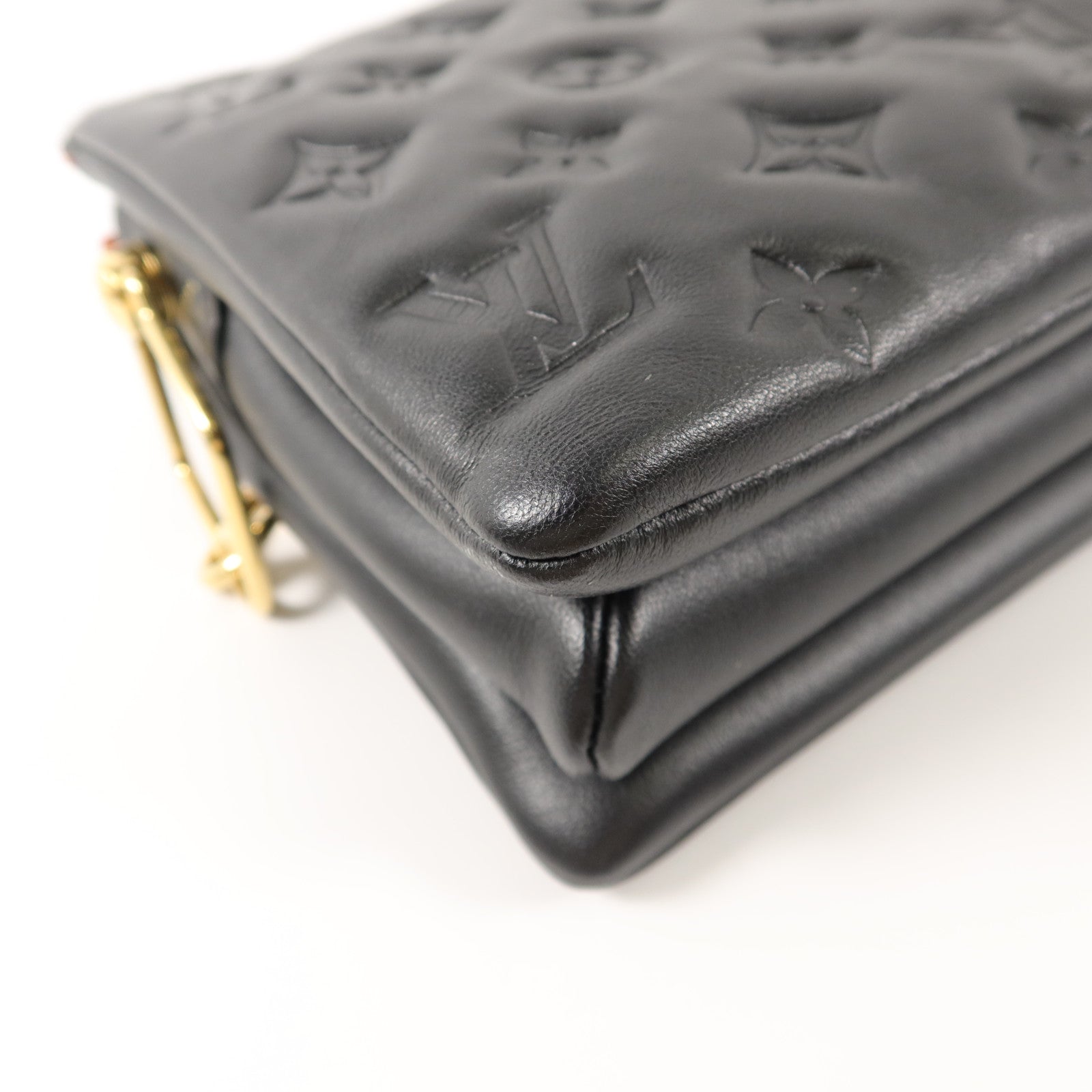 LOUIS VUITTON Monogram Embossed Puffy Coussin BB鏈帶手挽肩背兩用袋