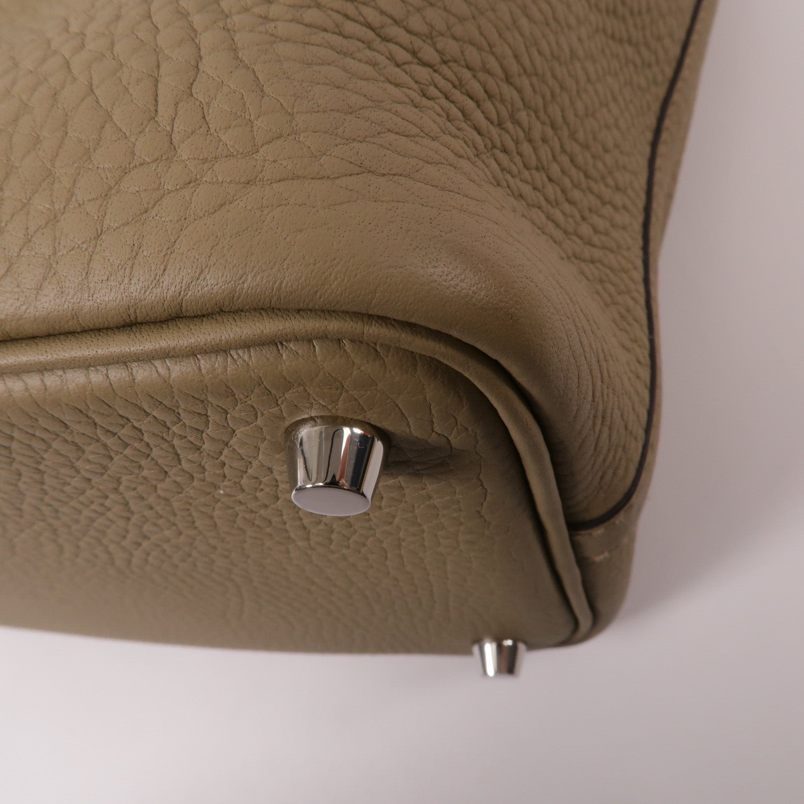 HERMES Clemence皮革Picotin PM手挽袋Beige Marfa